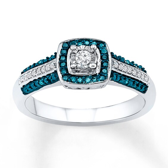 Kay Jewelers Facebook ad