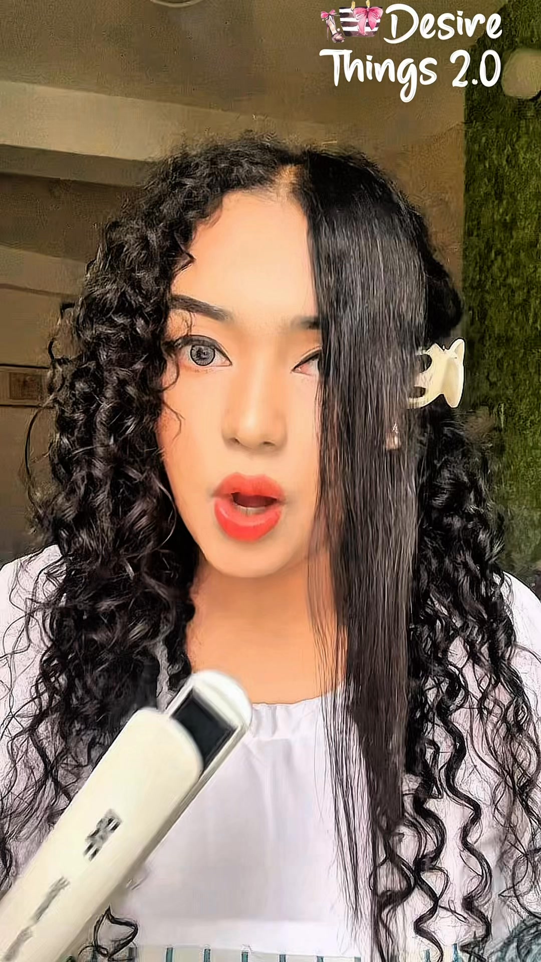 Desire Things 2.0 Facebook ad: যতই curly হোক না কেন, এক টানেই smooth…