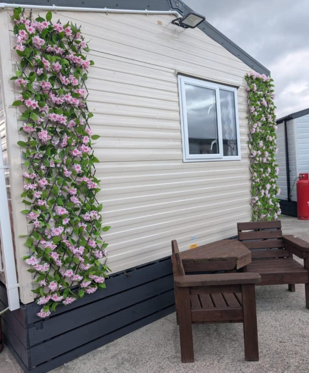 365 Caravan Rentals N.I Facebook ad: Last remaining peak dates before summer 2026