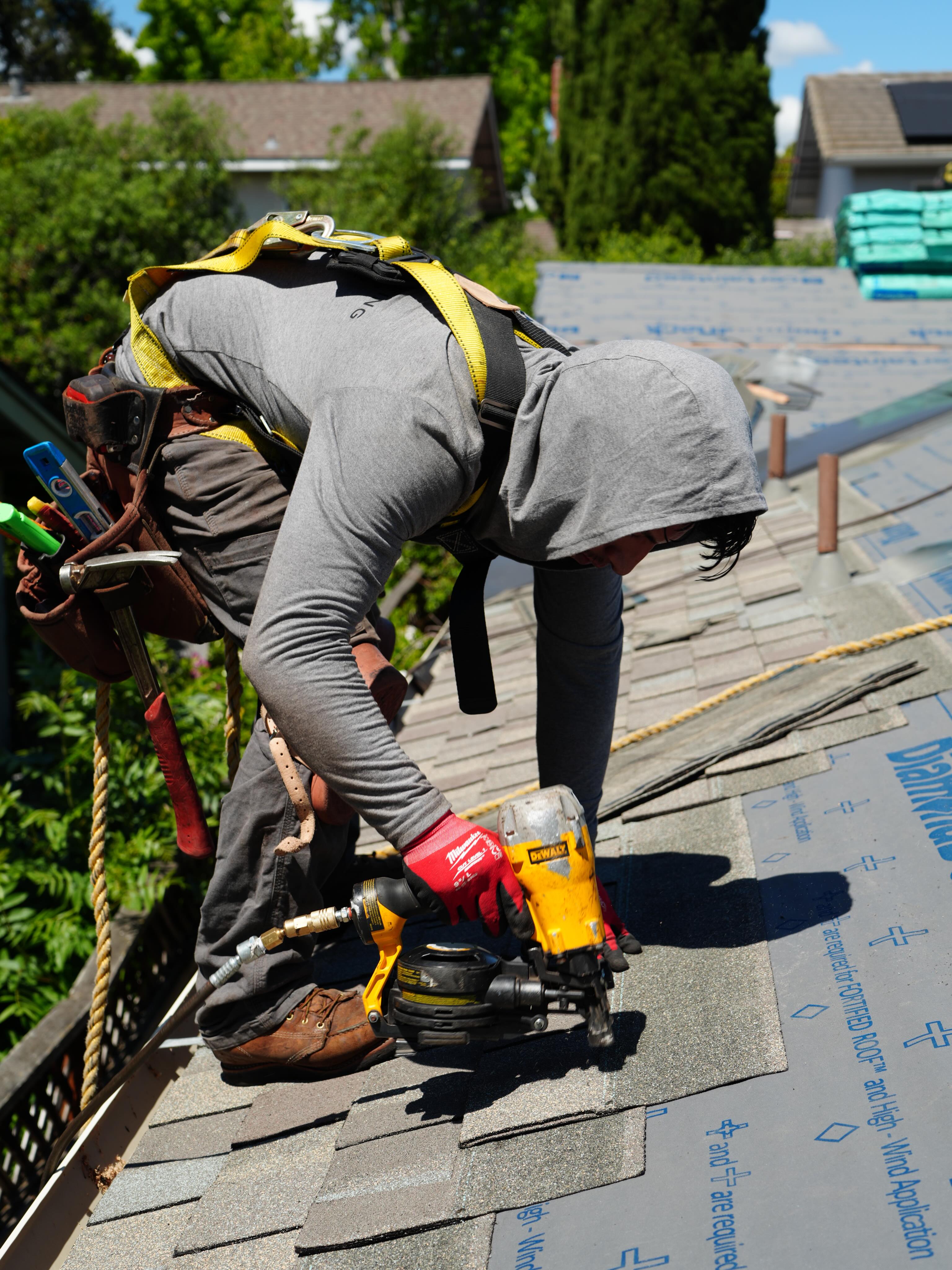 Valdivia Roofing Facebook ad