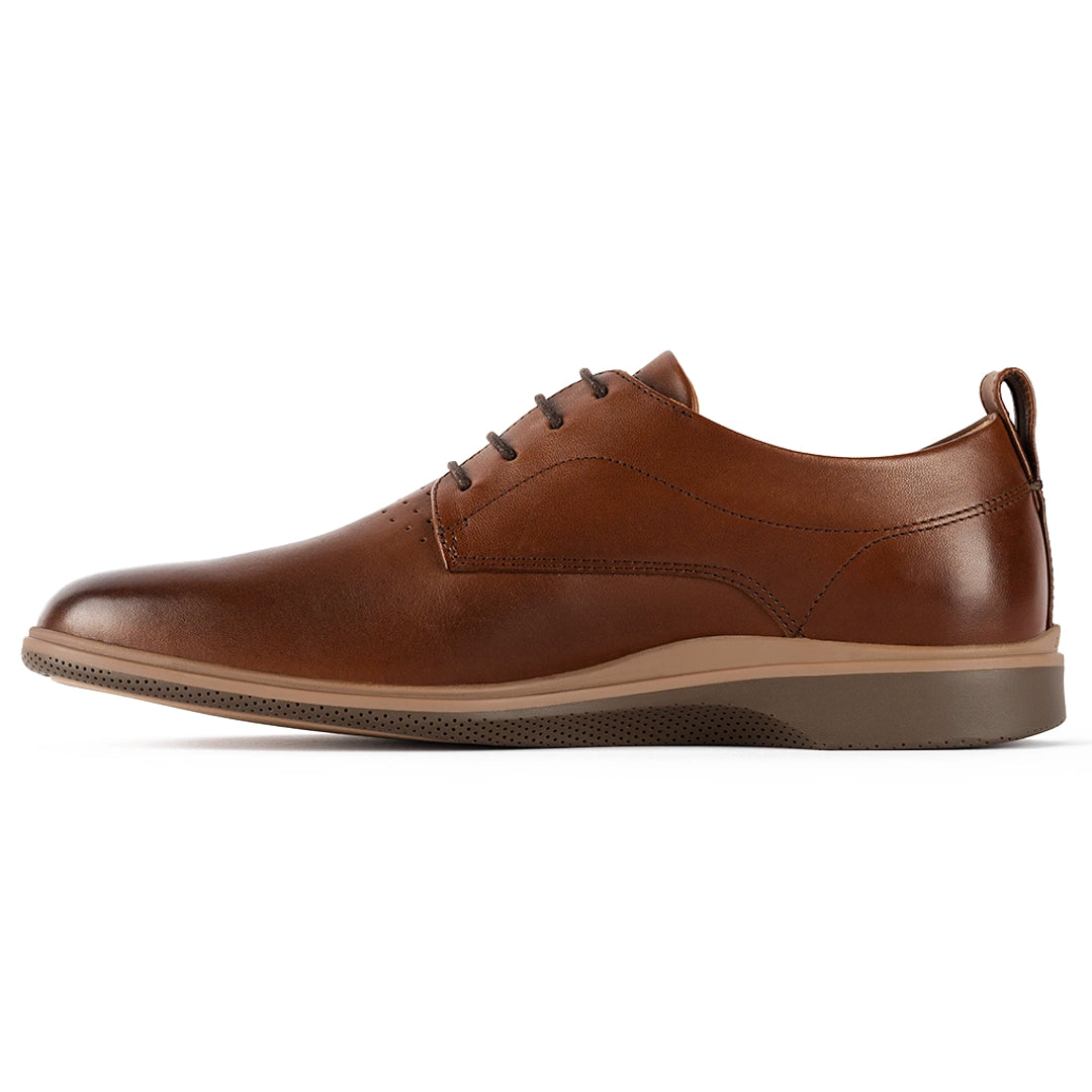 Amberjack Facebook ad: Dress shoes that feel like sneakers.