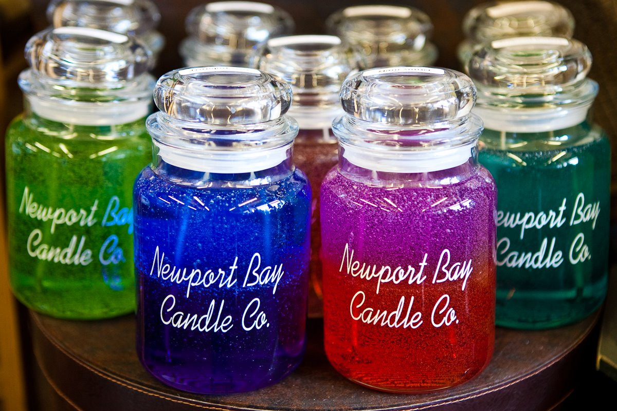 Newport Bay Candle Co. Facebook ad