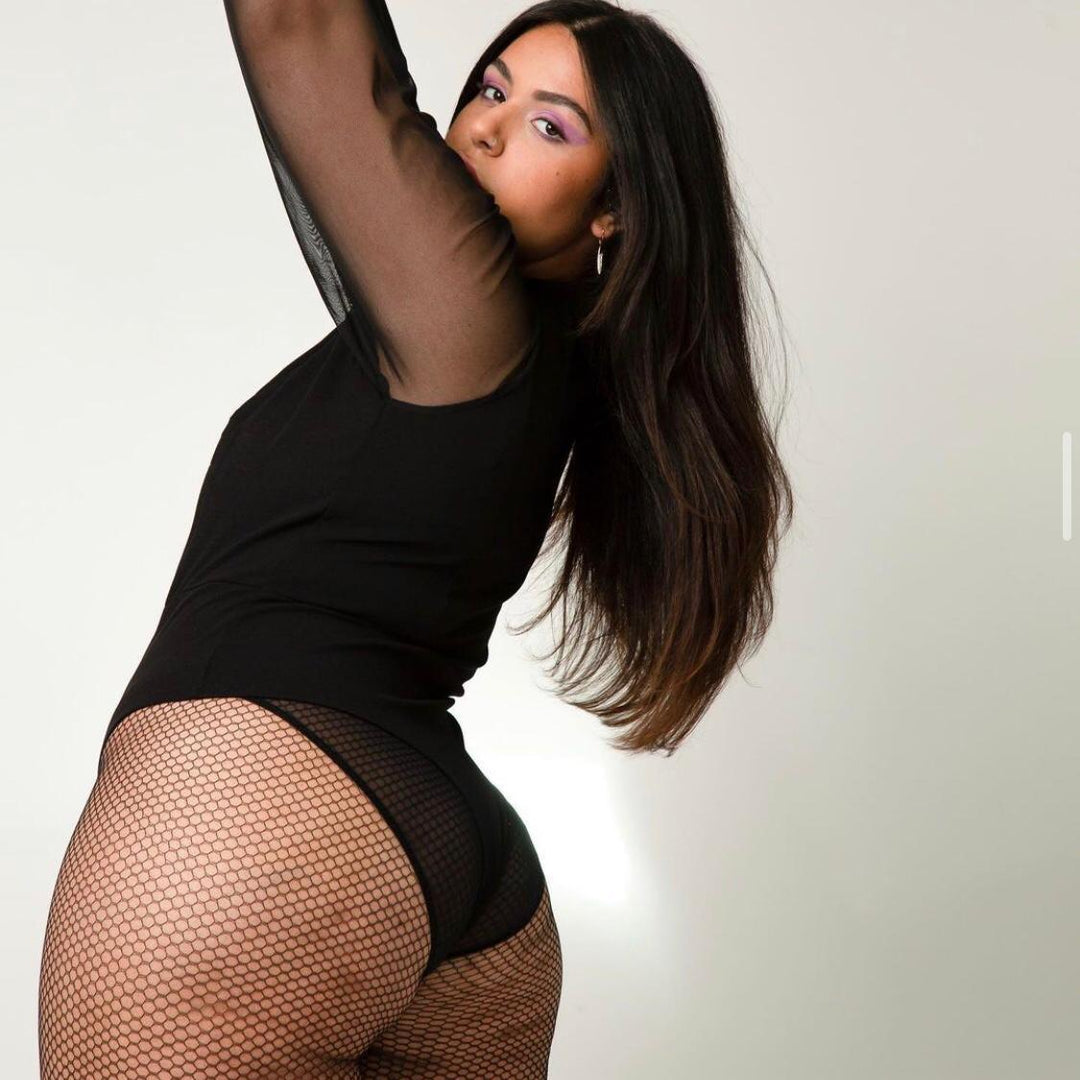 Snag Tights Facebook ad