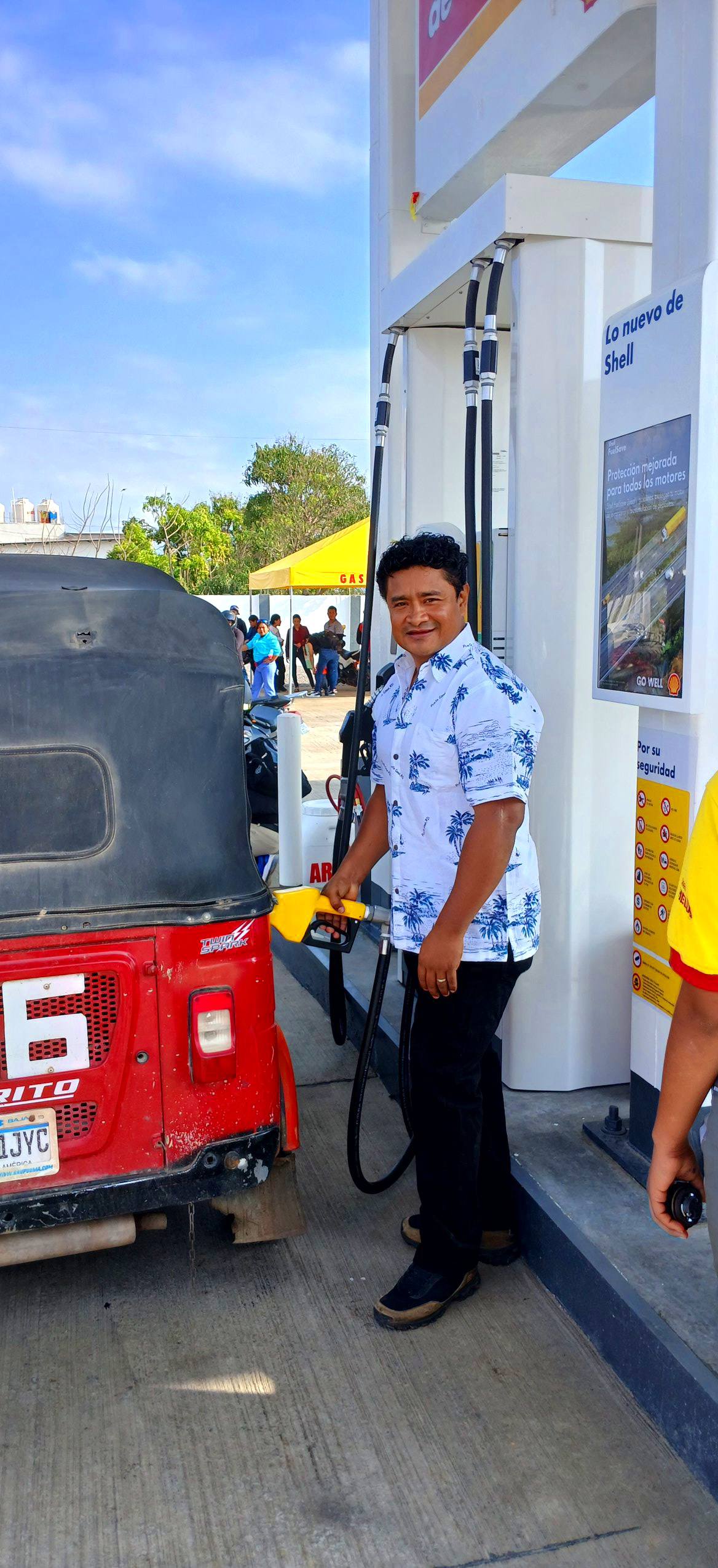 Poli Dedwar Castellanos Facebook ad: Saludos amig@s, los precios de los combustibles han…