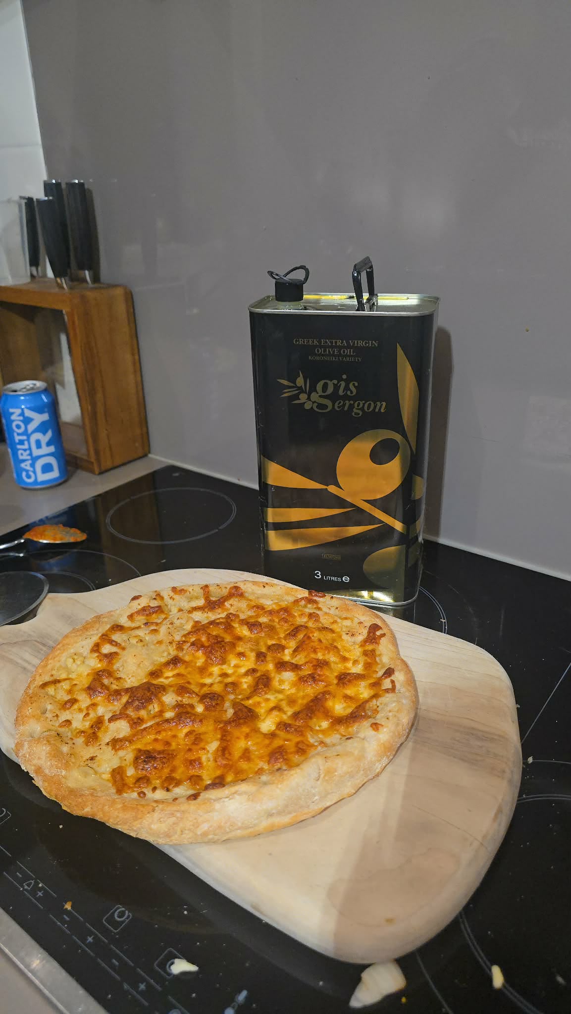 Gis Ergon Australia Facebook ad: Award-Winning Greek EVOO · Free Delivery