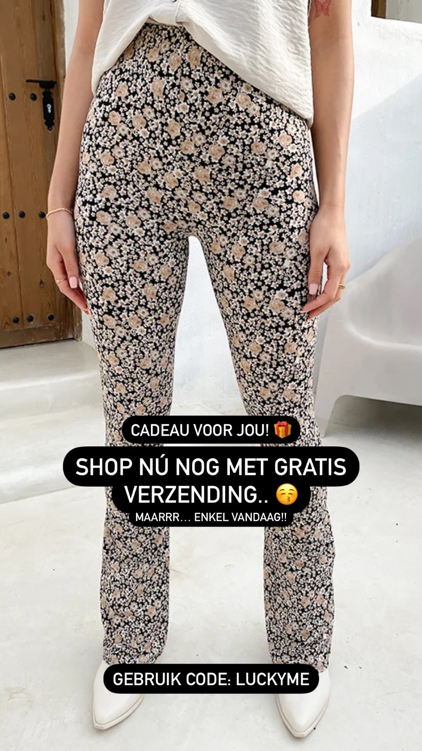 Fashion Musthaves Facebook ad