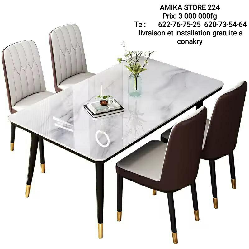 AMIKA STORE 224 Facebook ad: AMIKA STORE 224