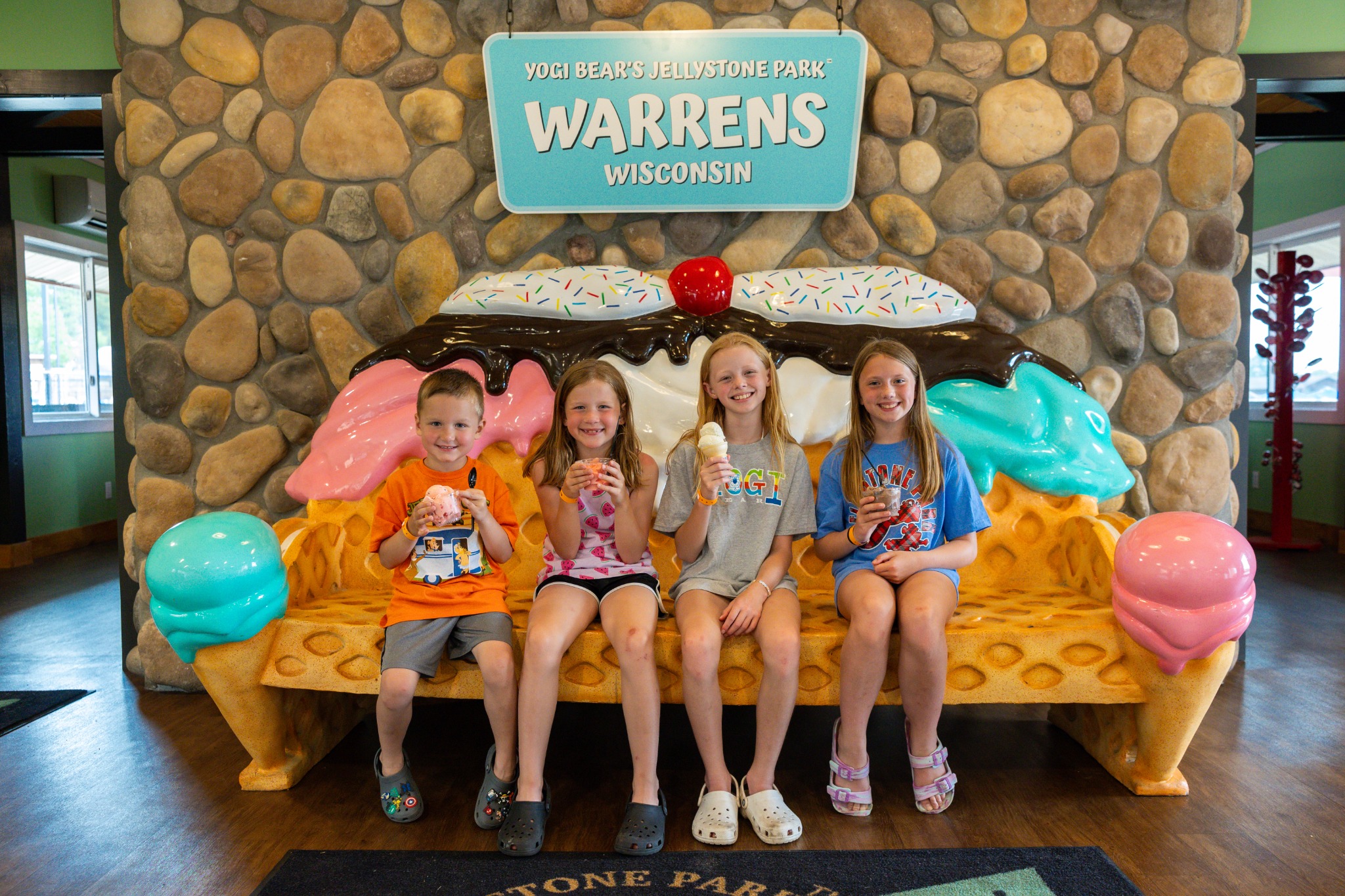 Jellystone Park Warrens Facebook ad: 50% OFF early summer!