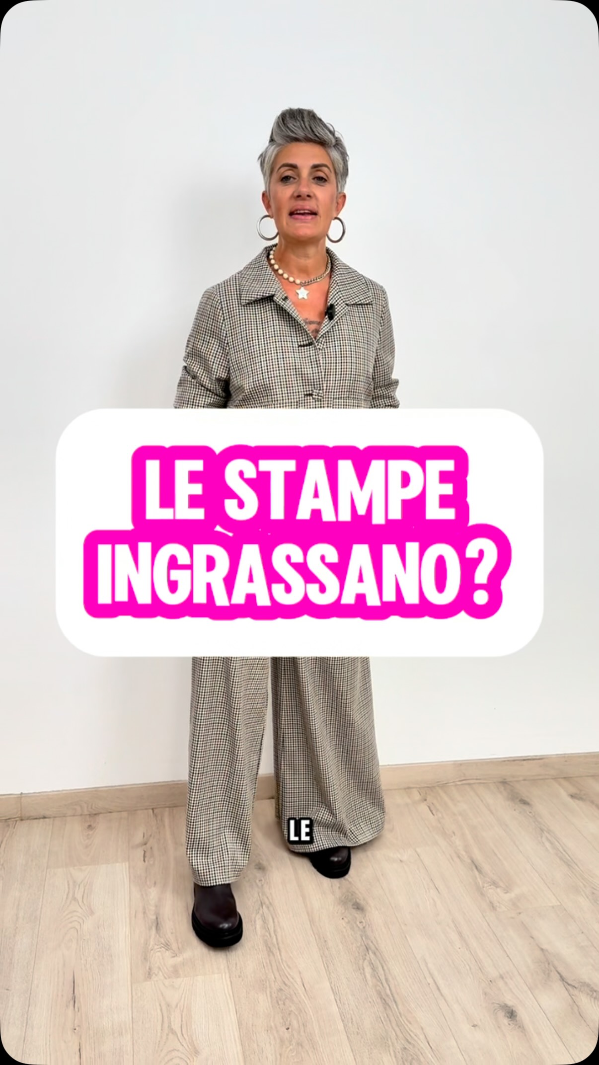 Stuff Fashion Boutique Facebook ad: Le stampe ingrassano?