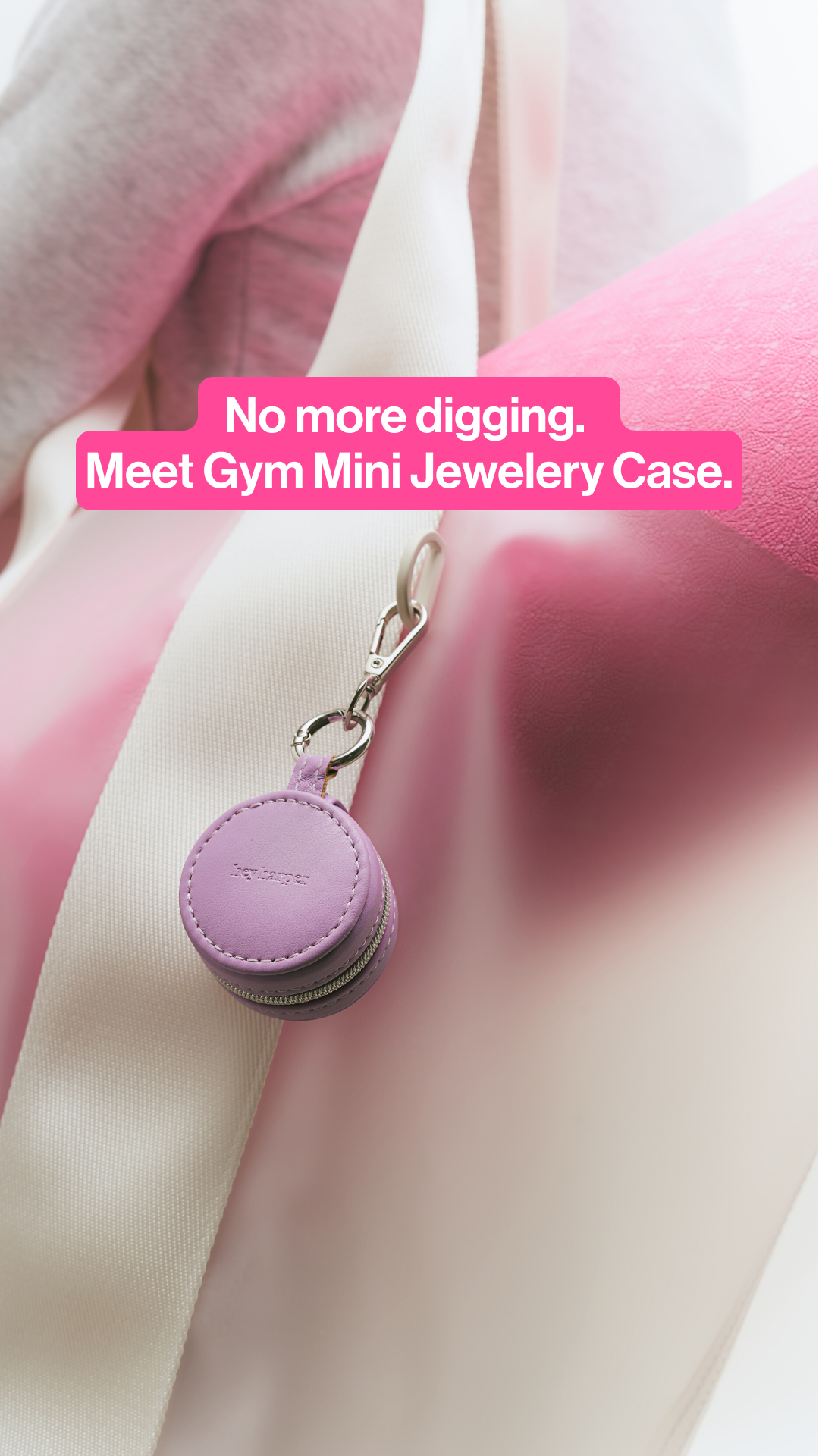 Hey Harper Facebook ad: Take Your Jewelry Everywhere.