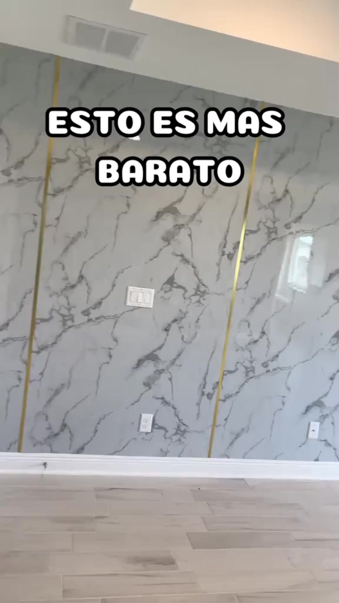 Urbanovaje Facebook ad: Chatea con nosotros