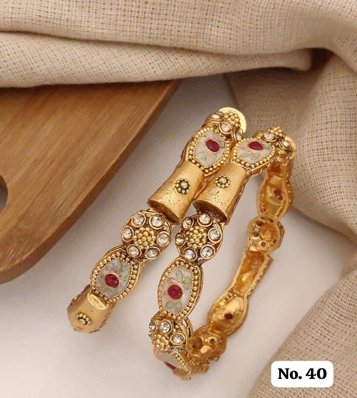 Om Imitation & Jewellery Facebook ad