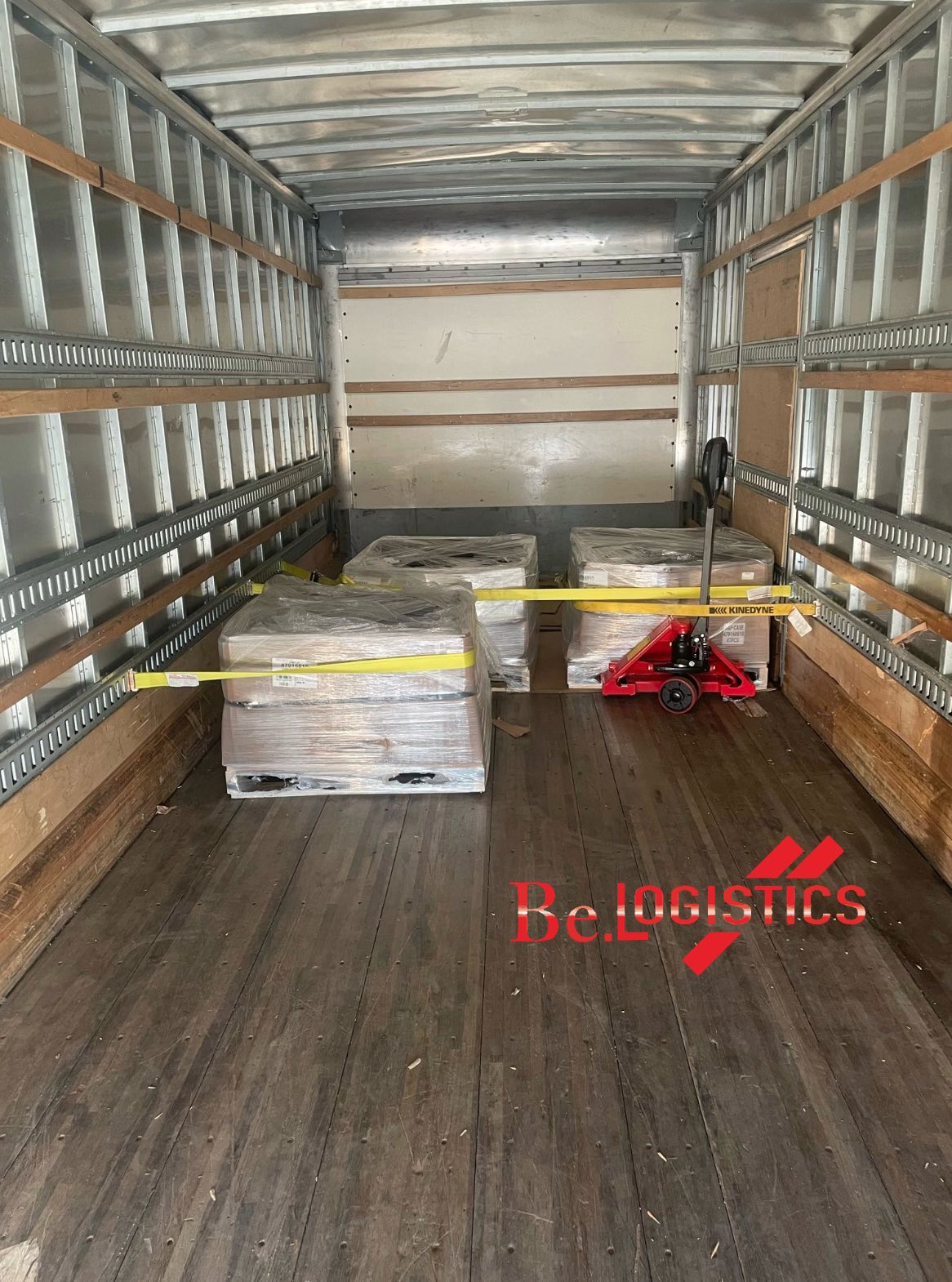 BE. Logistics Facebook ad: Do YOU have a 26’ Box Truck that…
