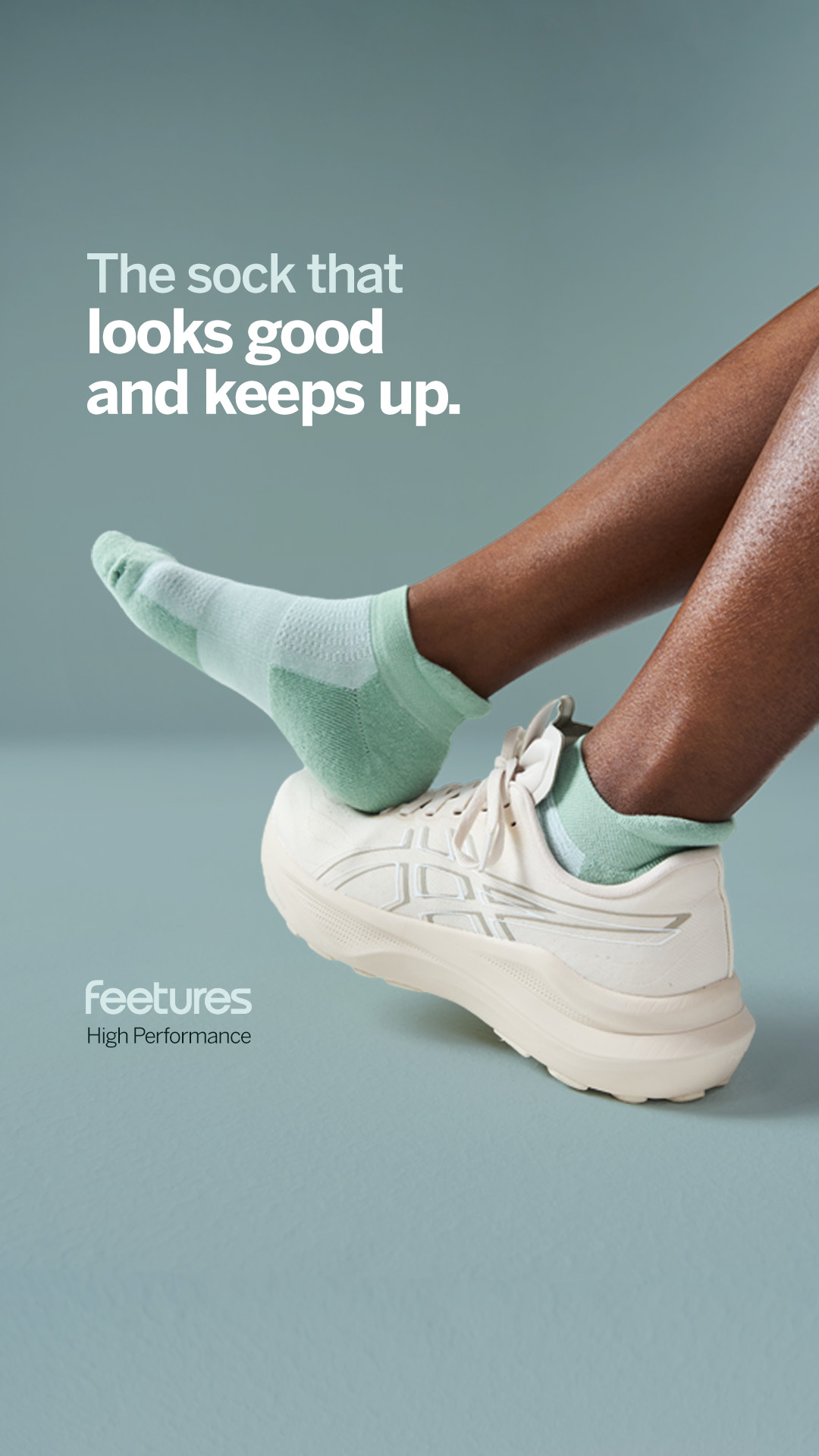 Feetures Facebook ad from Aug 20, 2026