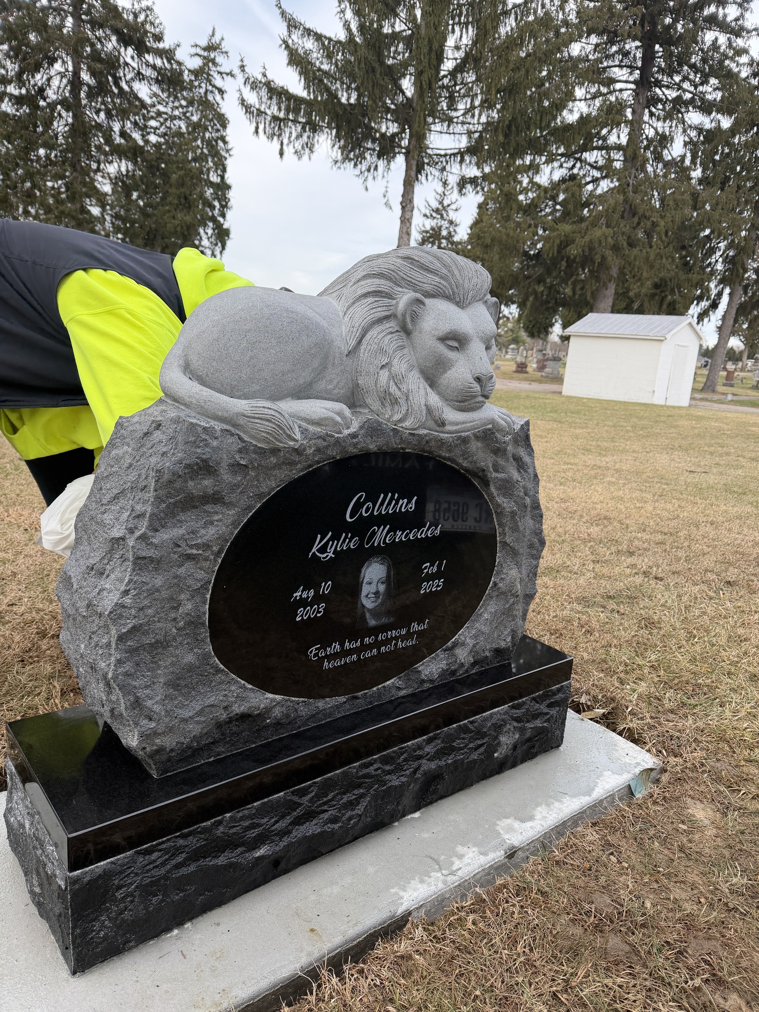 Maggard Memorials And Laser Art Technology Facebook ad: MEMORIAL DAY IS COMING, RESERVE YOUR MONUMENT NOW!
