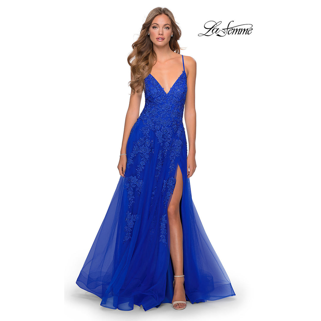 PromGirl Facebook ad: Your dream prom starts with the dress From…