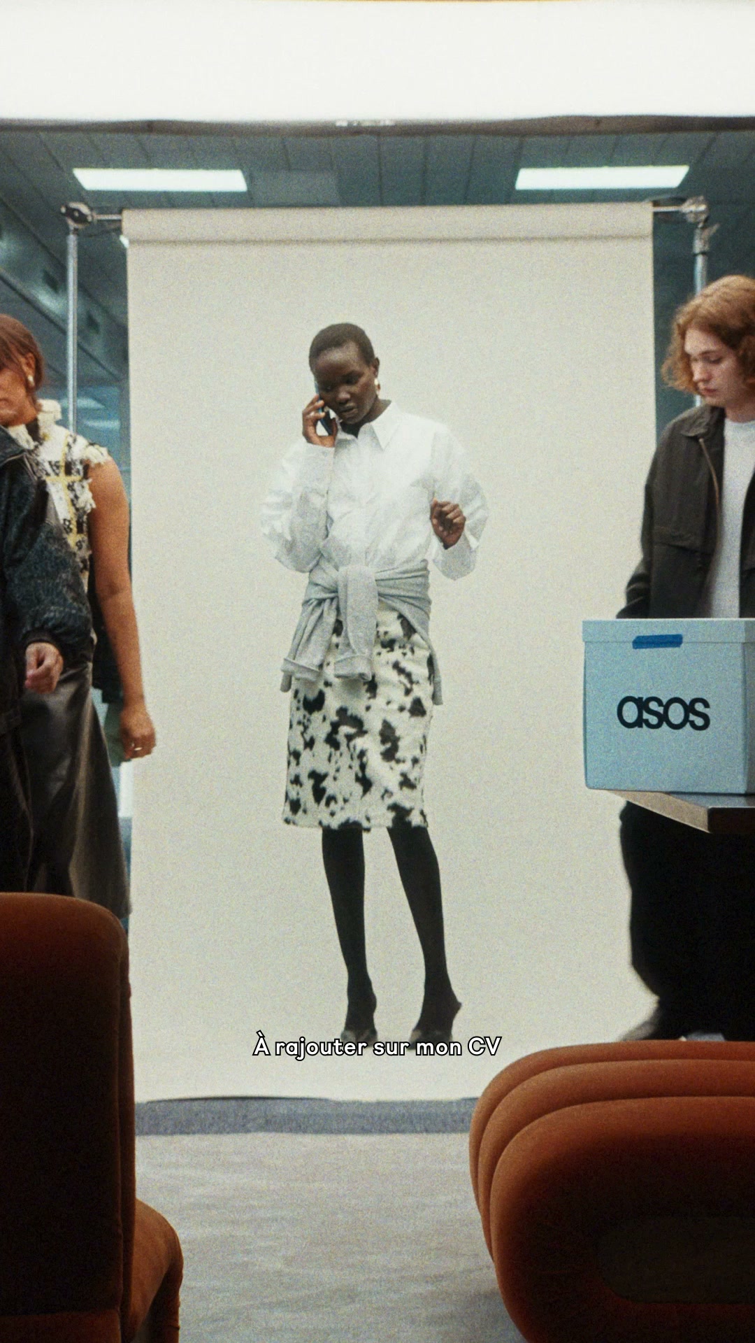 ASOS Facebook ad: L'automne t'appelle en renfort. Trouve ton style chez ASOS.