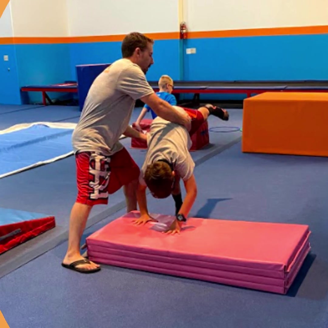Rising Sky Gymnastics and Fitness Center Facebook ad: Risk-free trial for the best gym experience.