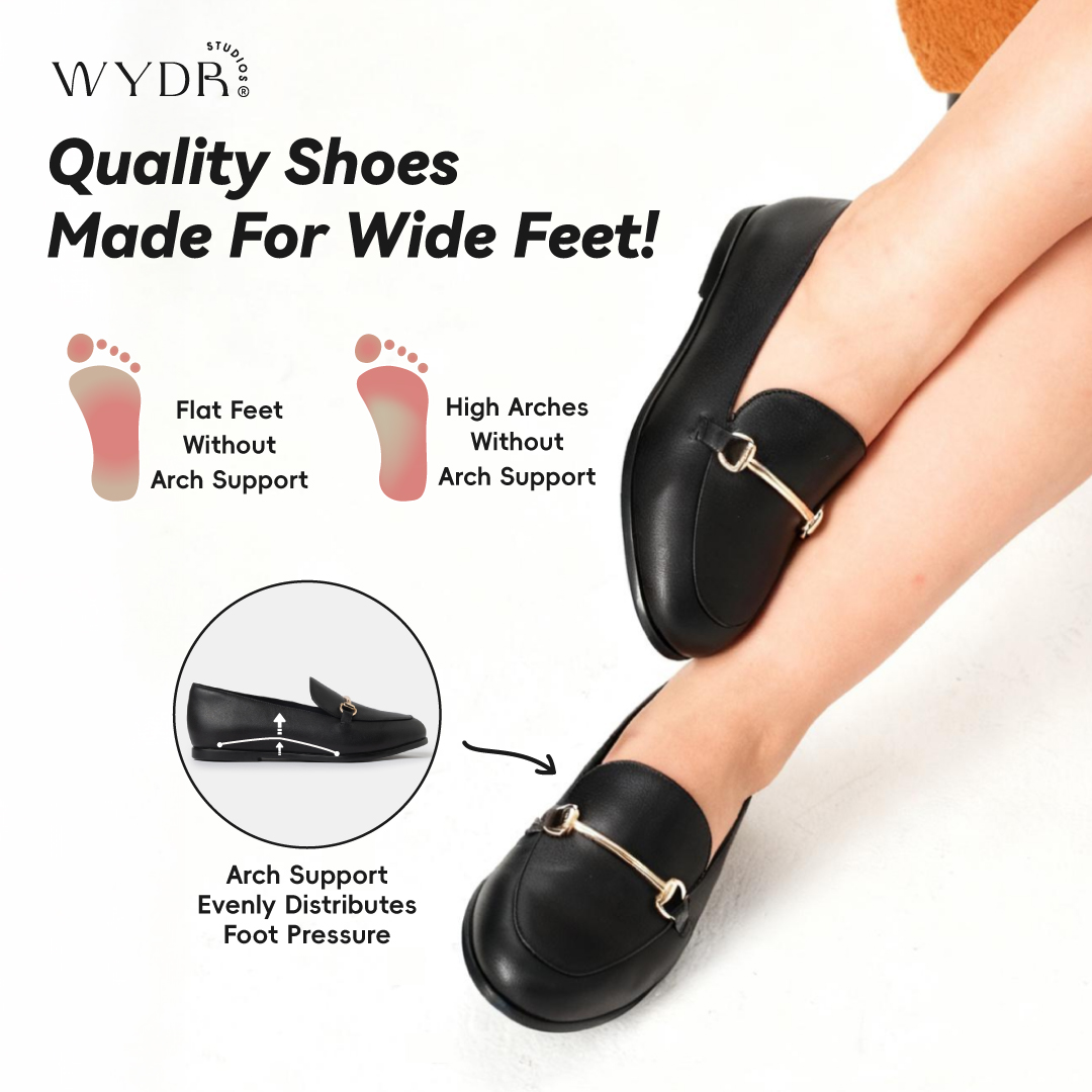 WydrStudios Facebook ad: Wide Fit. Still Chic.