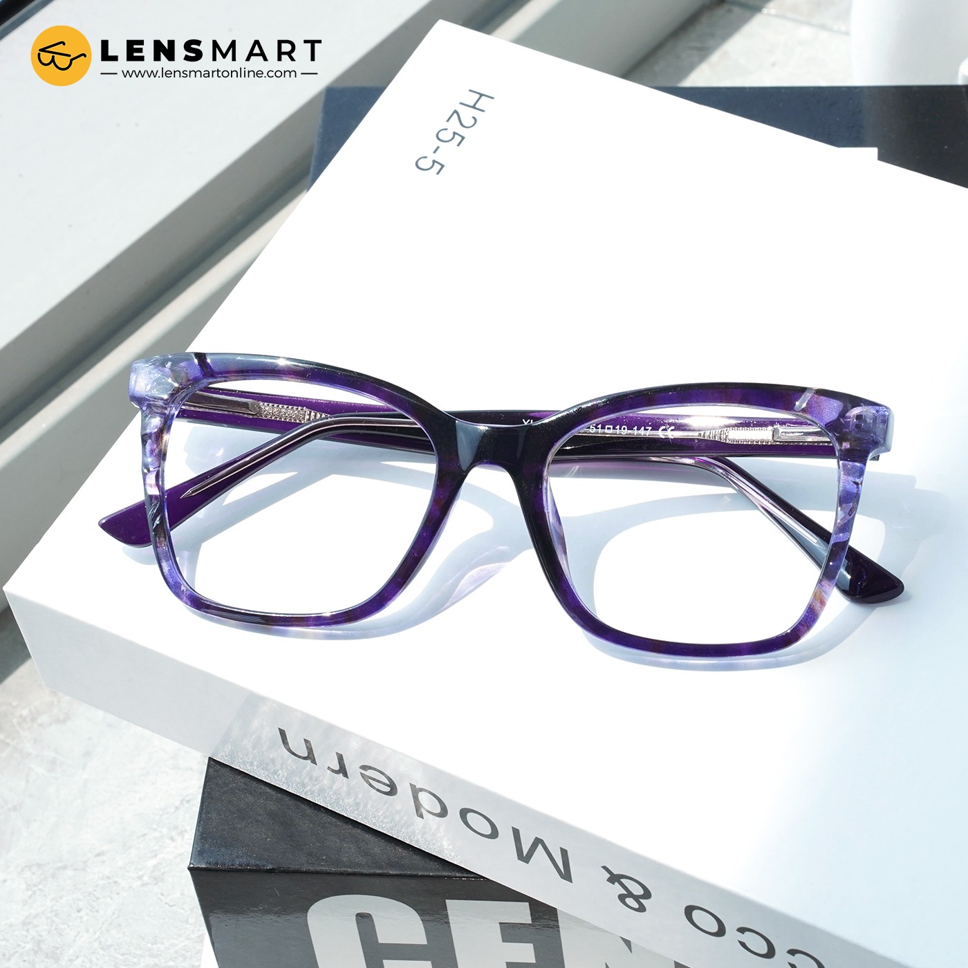 Lensmart Facebook ad