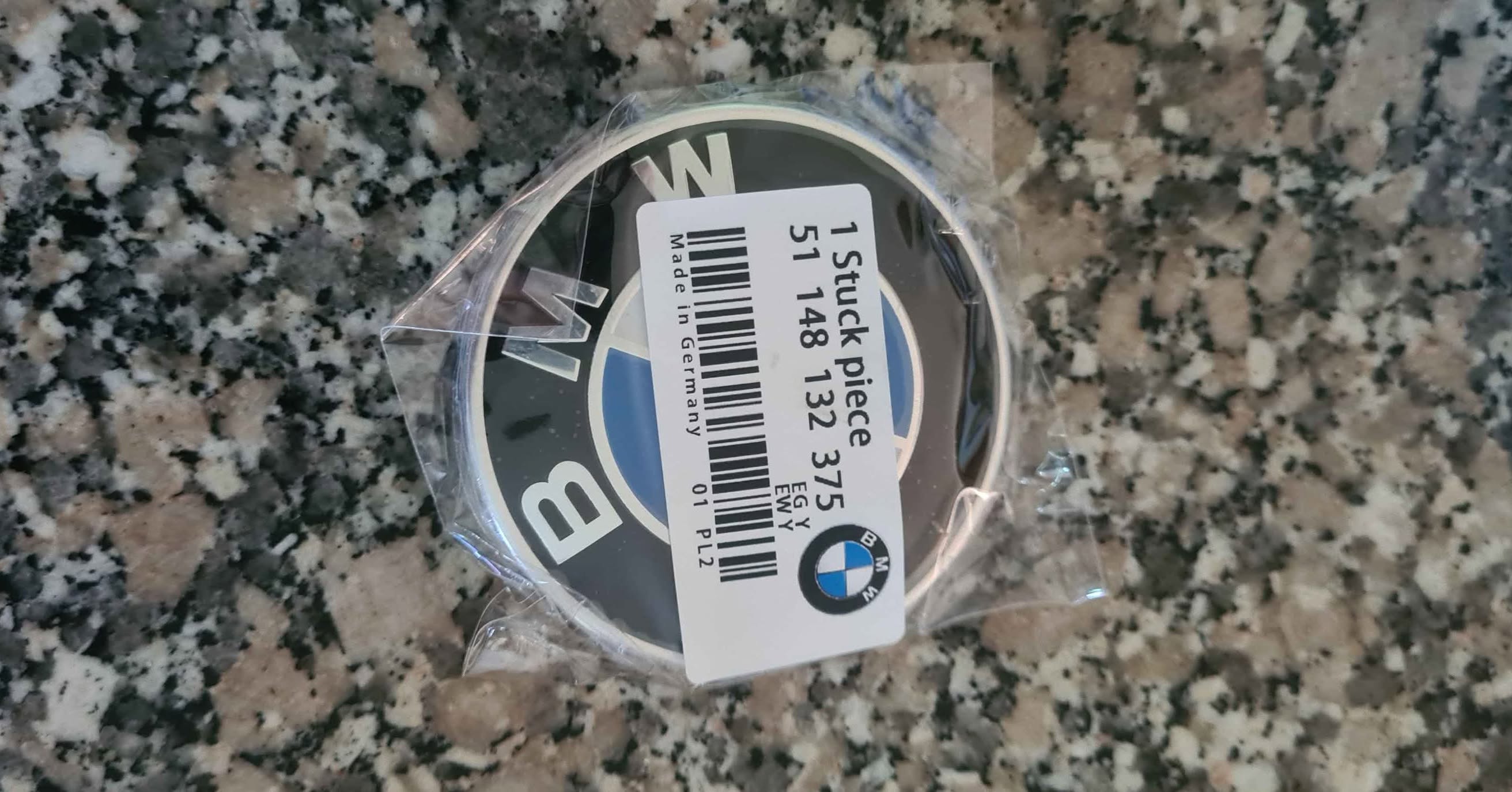 Tiago Maia Facebook ad: Símbolos bmw capo/mala