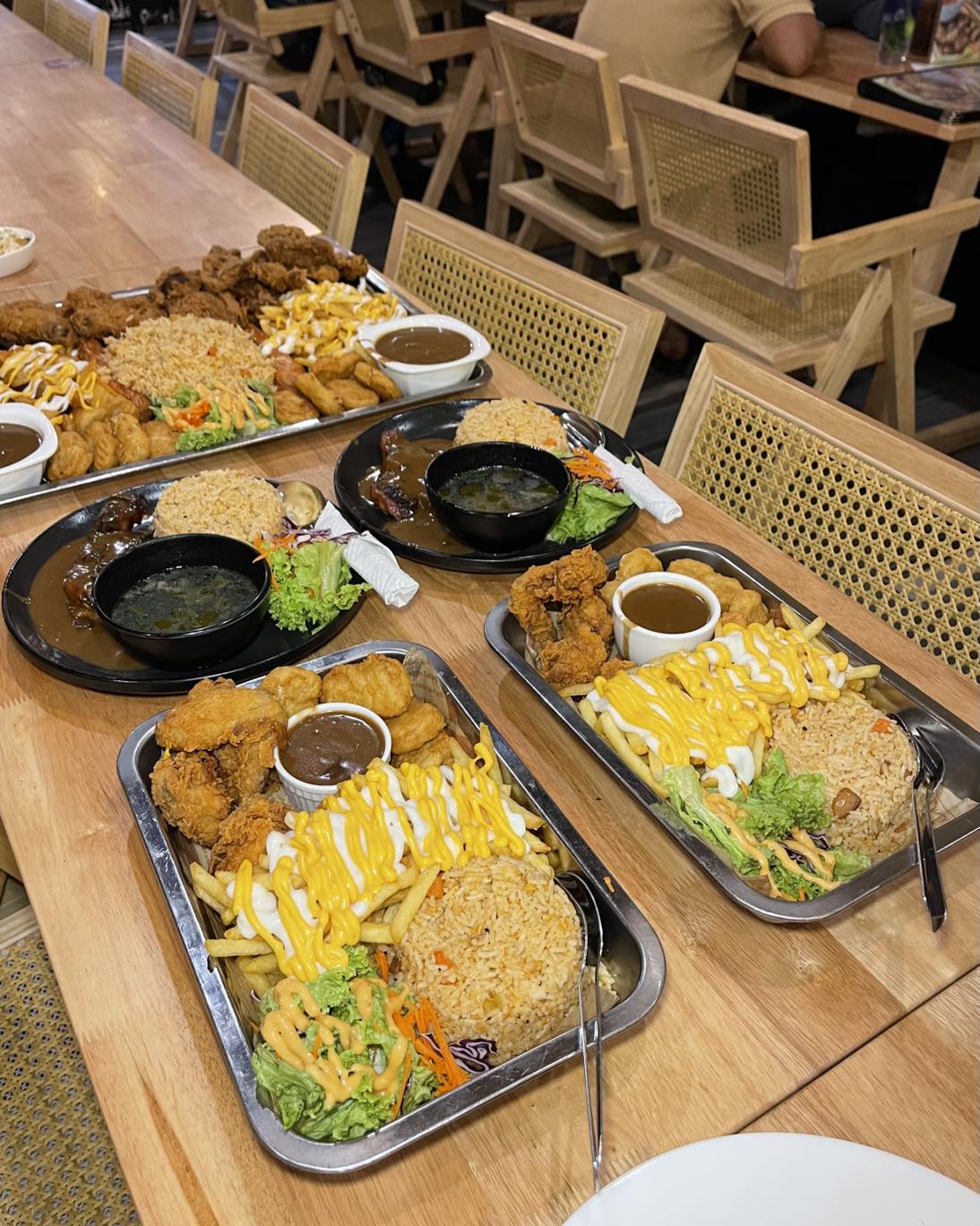A&J Grill Western Facebook ad: NAK MAKAN NASI TAPI TERINGIN WESTERN?