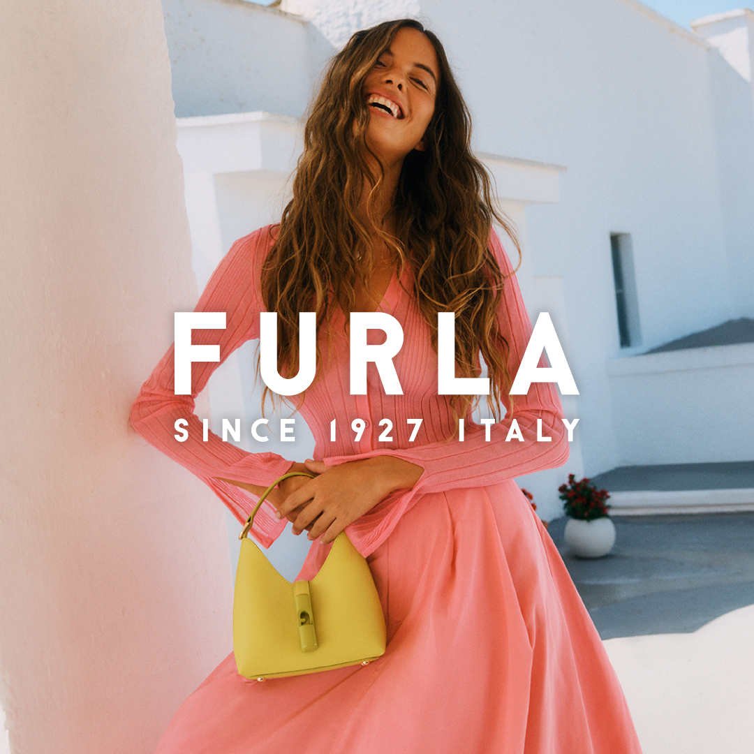 Furla Facebook ad: フルラを象徴する「イリデ」に新色が登場。遊び心あふれるネオンのようなカラーパレット。日中はクロスボディとして、夜はエレ…