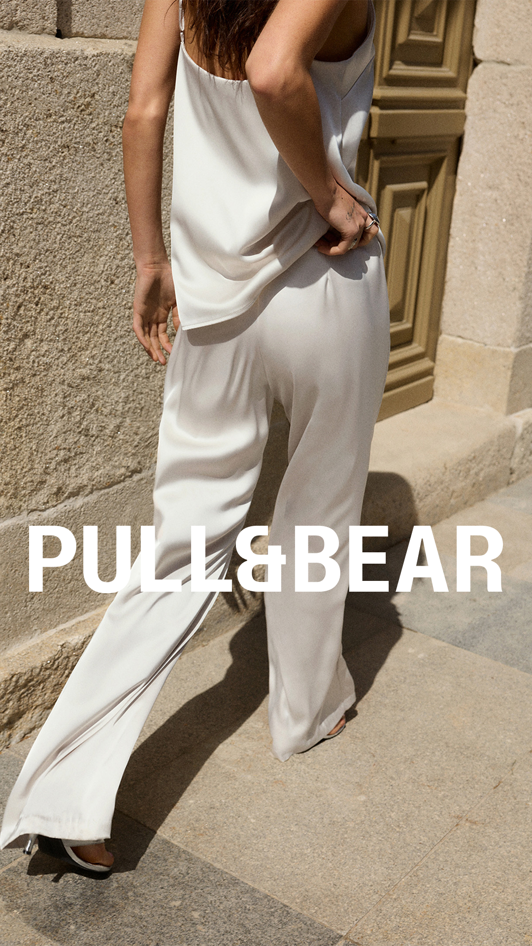 Pull&Bear Facebook ad