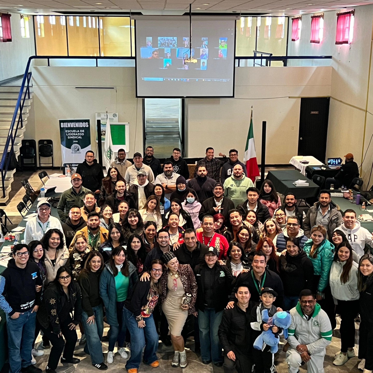 Vicepresidencia de Jóvenes de la UNT Facebook ad: Participacion de nuestras compañeras y compañeros…