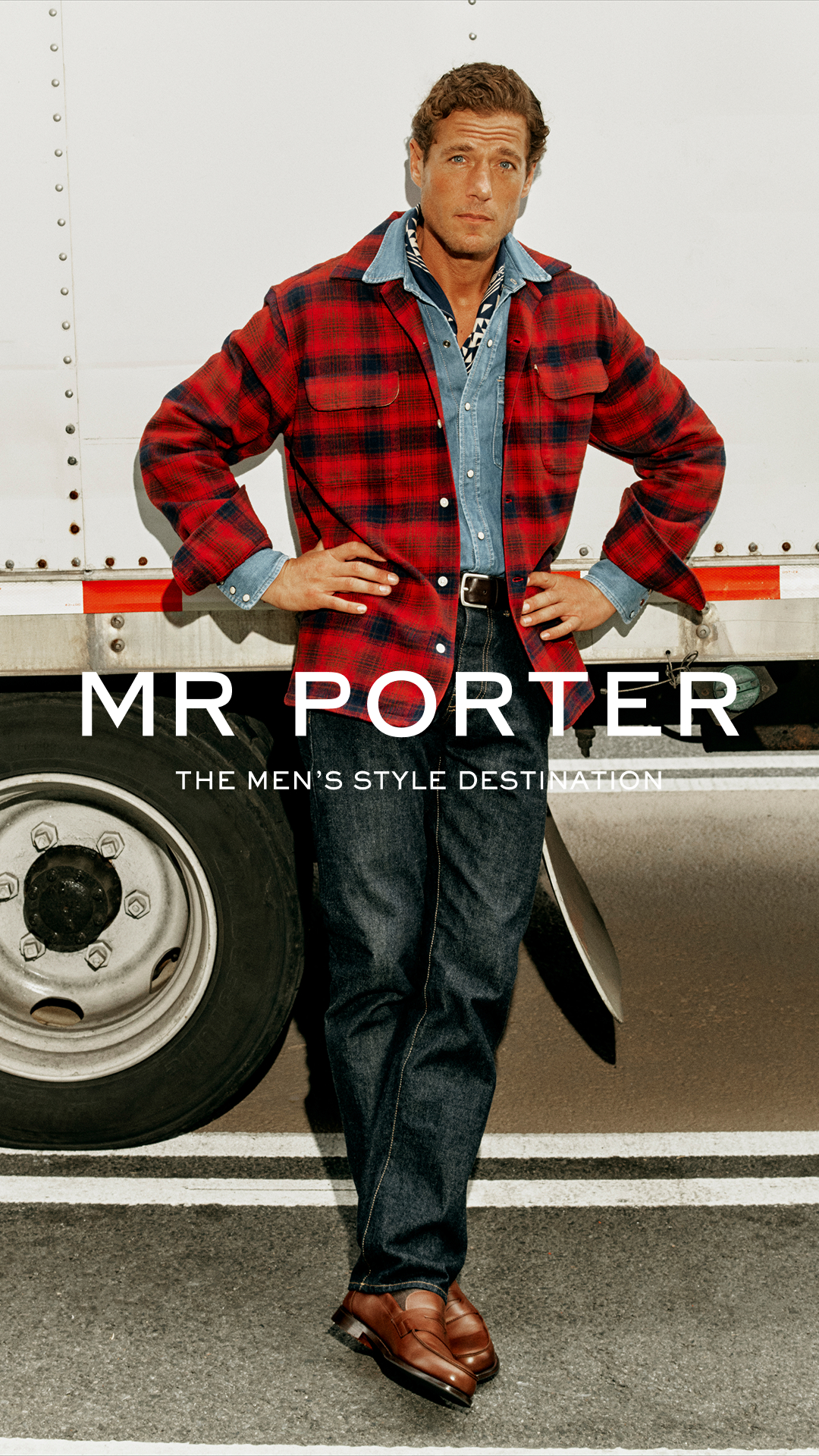MR PORTER Facebook ad: Style that works