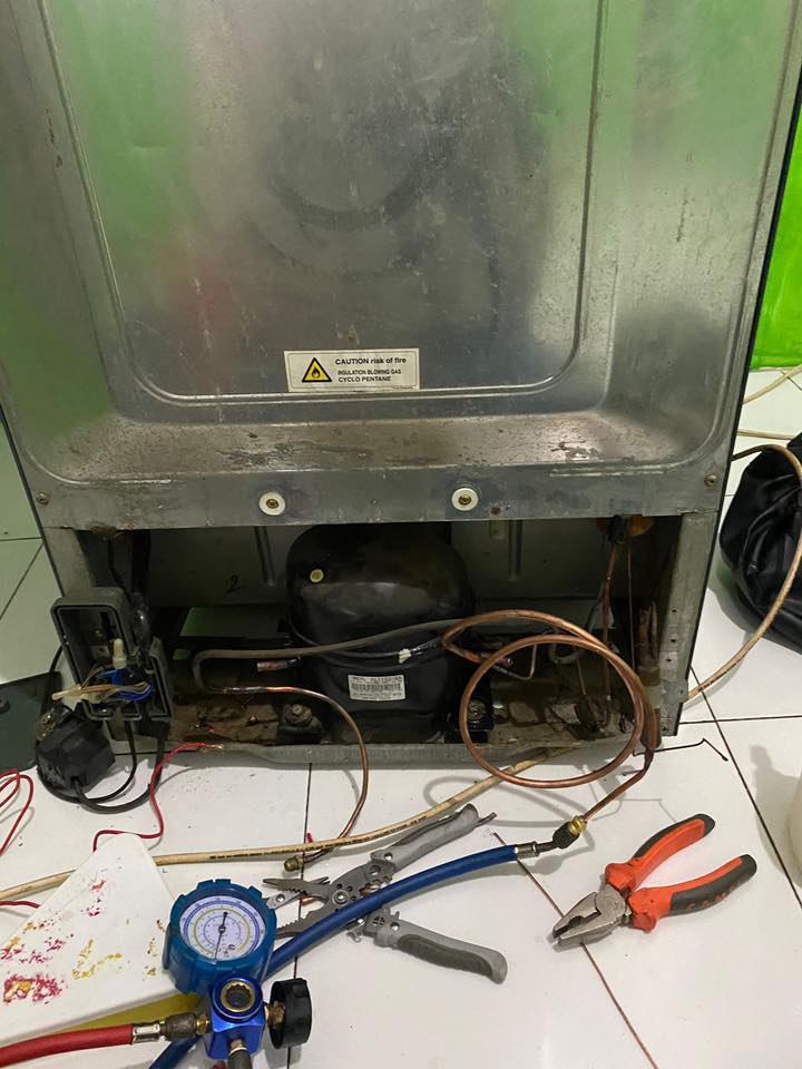 Riyan N Facebook ad: Kami melayani service elektronik untuk kebutuhan rumah…