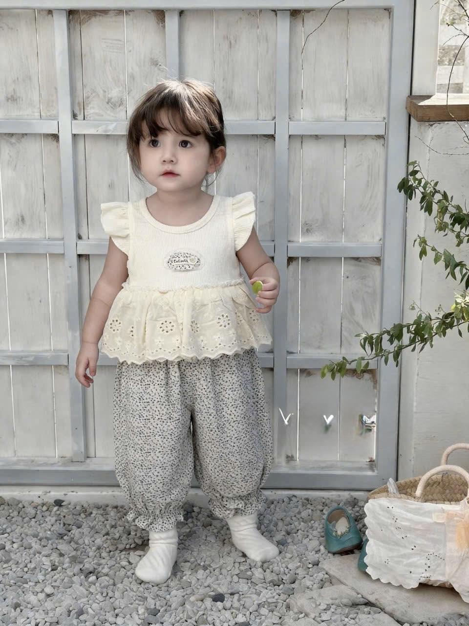 Mèo Baby Clothes Facebook ad