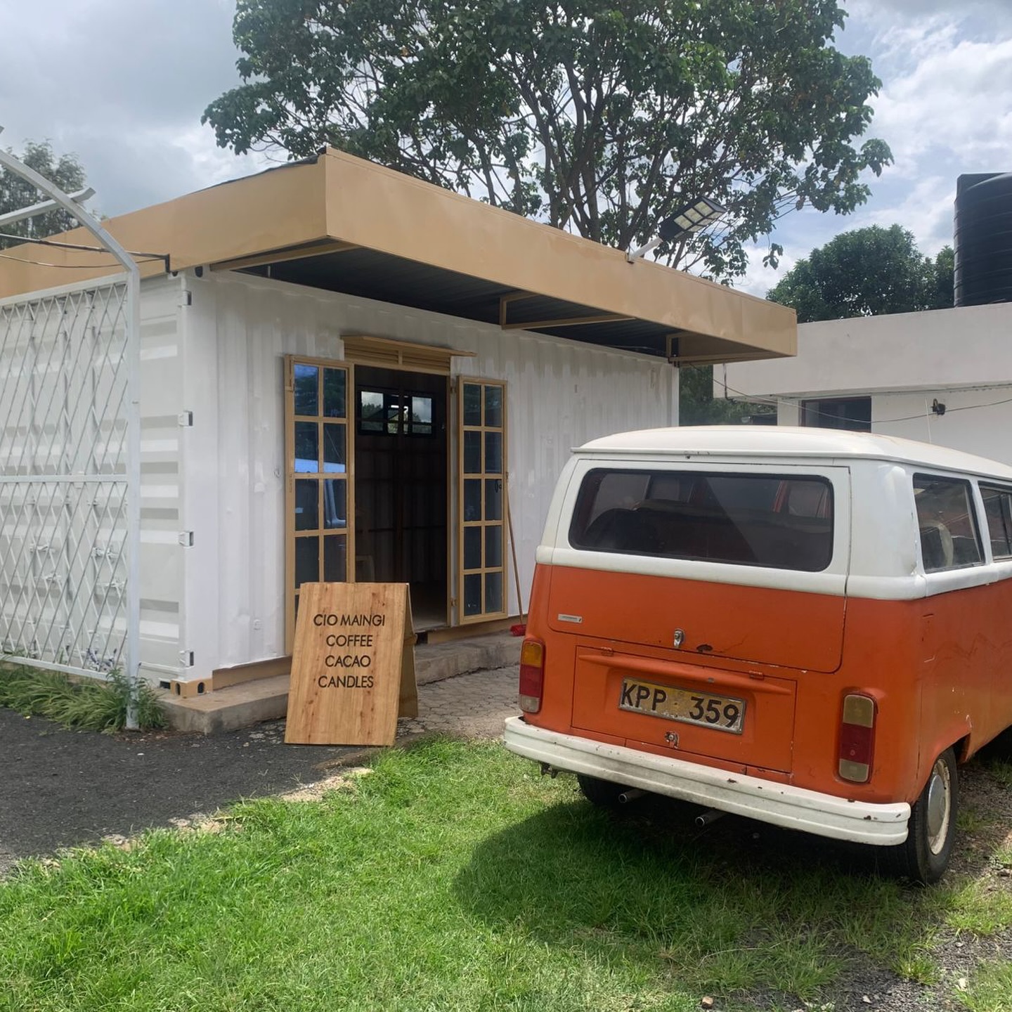 cio_maingi_gallery Facebook ad: Meet CIO MAINGI’s first physical location