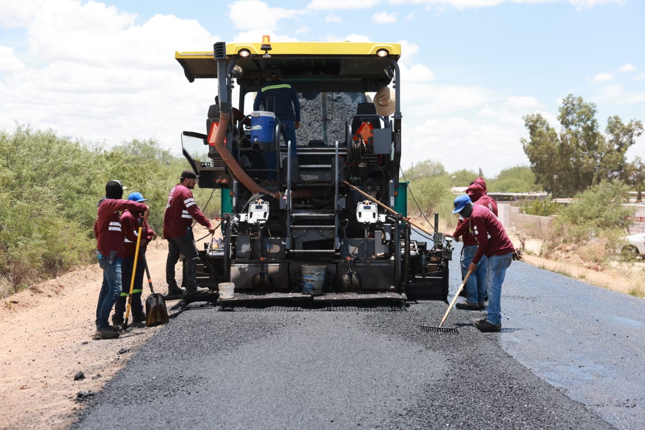 Zacatecas al Minuto Facebook ad: REHABILITA GOBERNADOR DAVID MONREAL CARRETERA…
