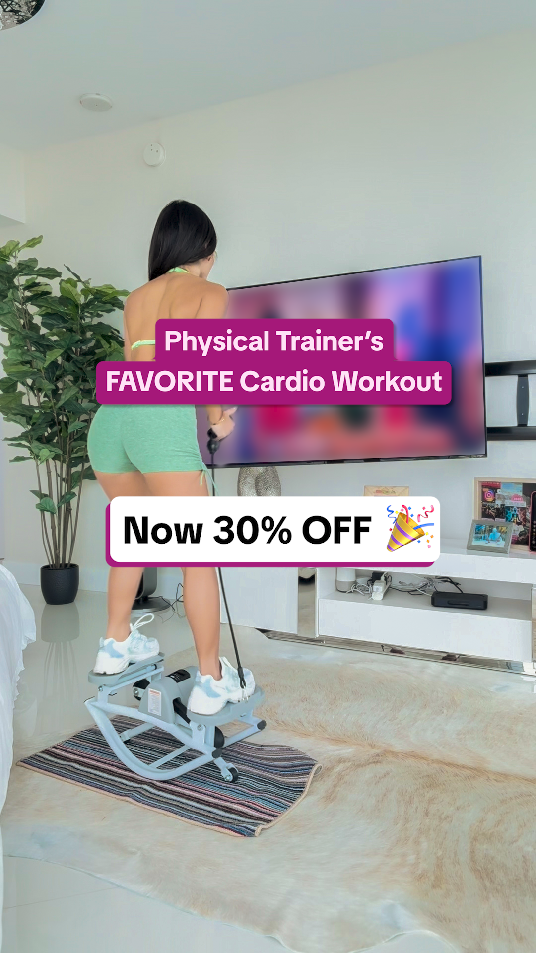 LhanelFit Facebook ad