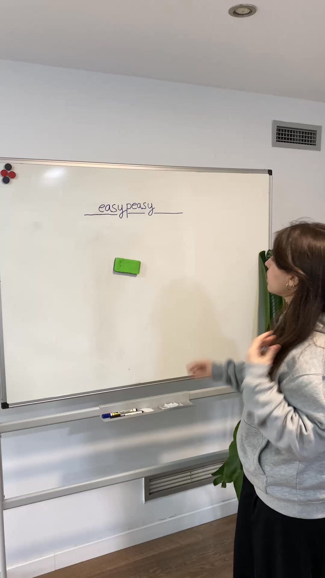 Easypeasyfluent ES Facebook ad from Jun 23, 2026