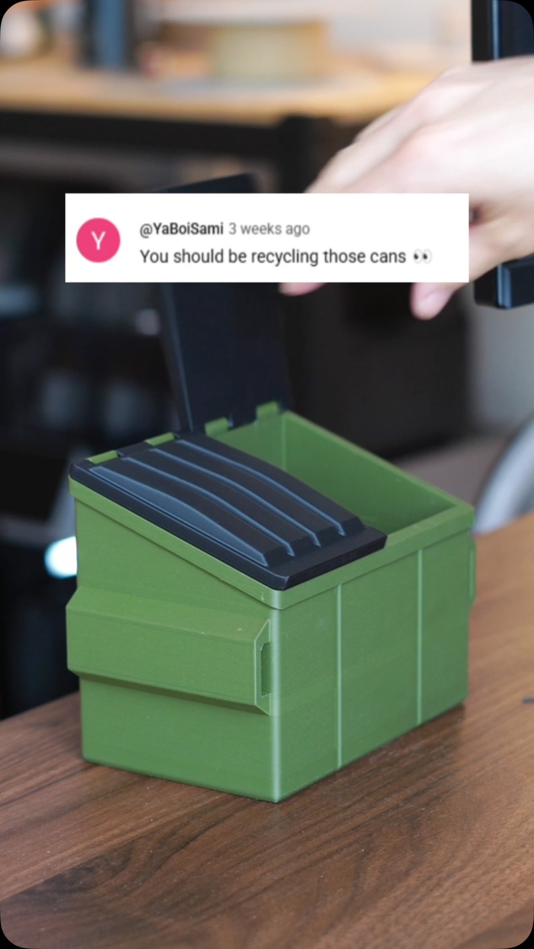 ChatGPT Facebook ad: I made my dumpster recycle for me.