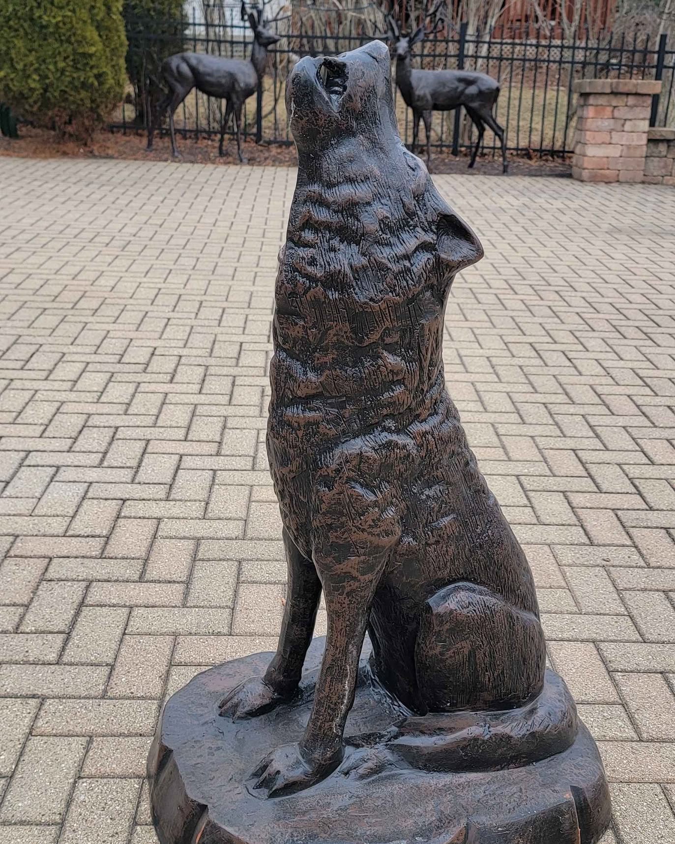 Luis Viramontes Facebook ad: 44 Tall Howling Wolf Cast Aluminum Statue Metal Art. Price…