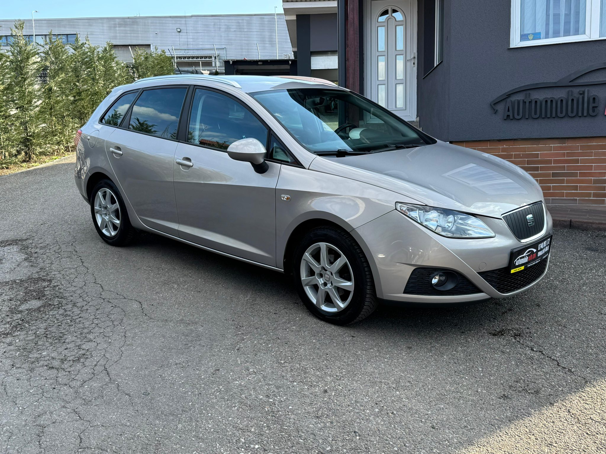 Auto-Dan SRL-Vanzari auto in rate Facebook ad
