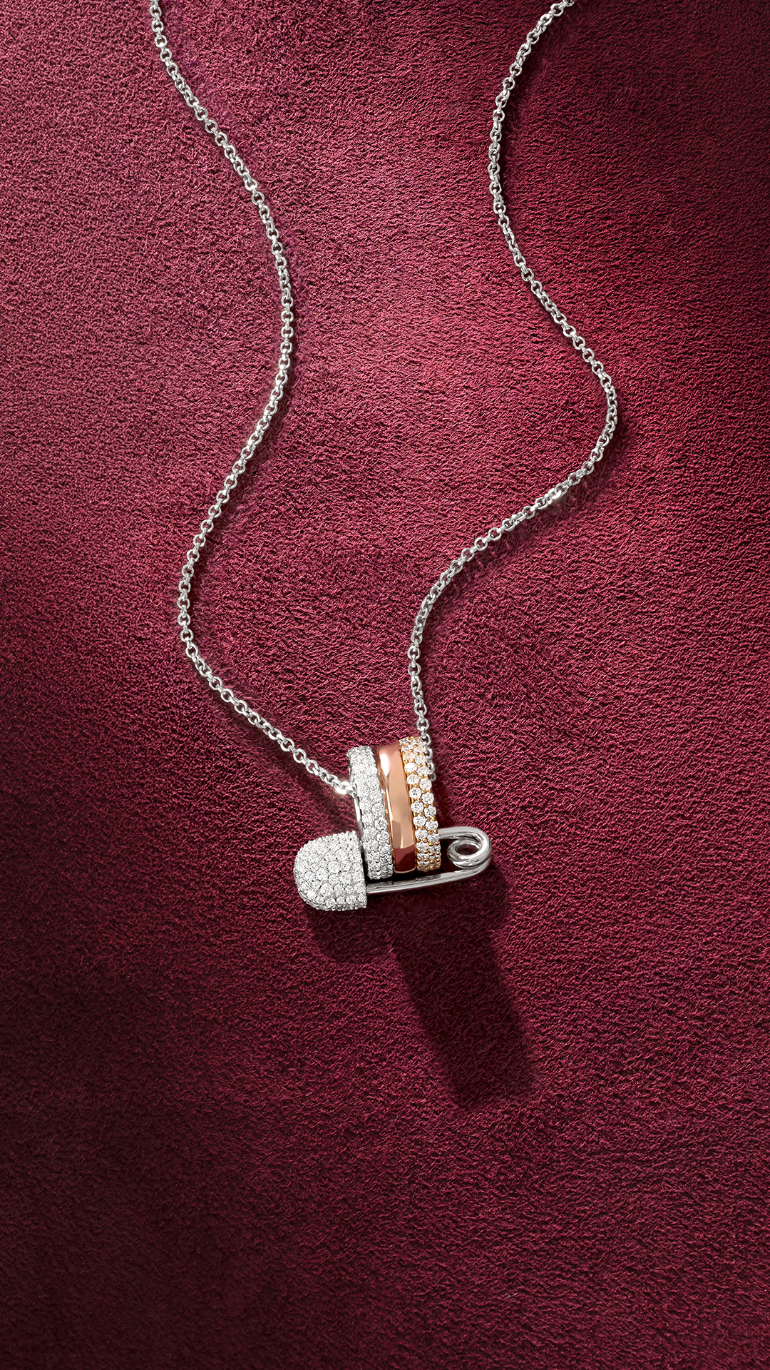 APM Monaco Facebook ad: Layer pendants, gift a set