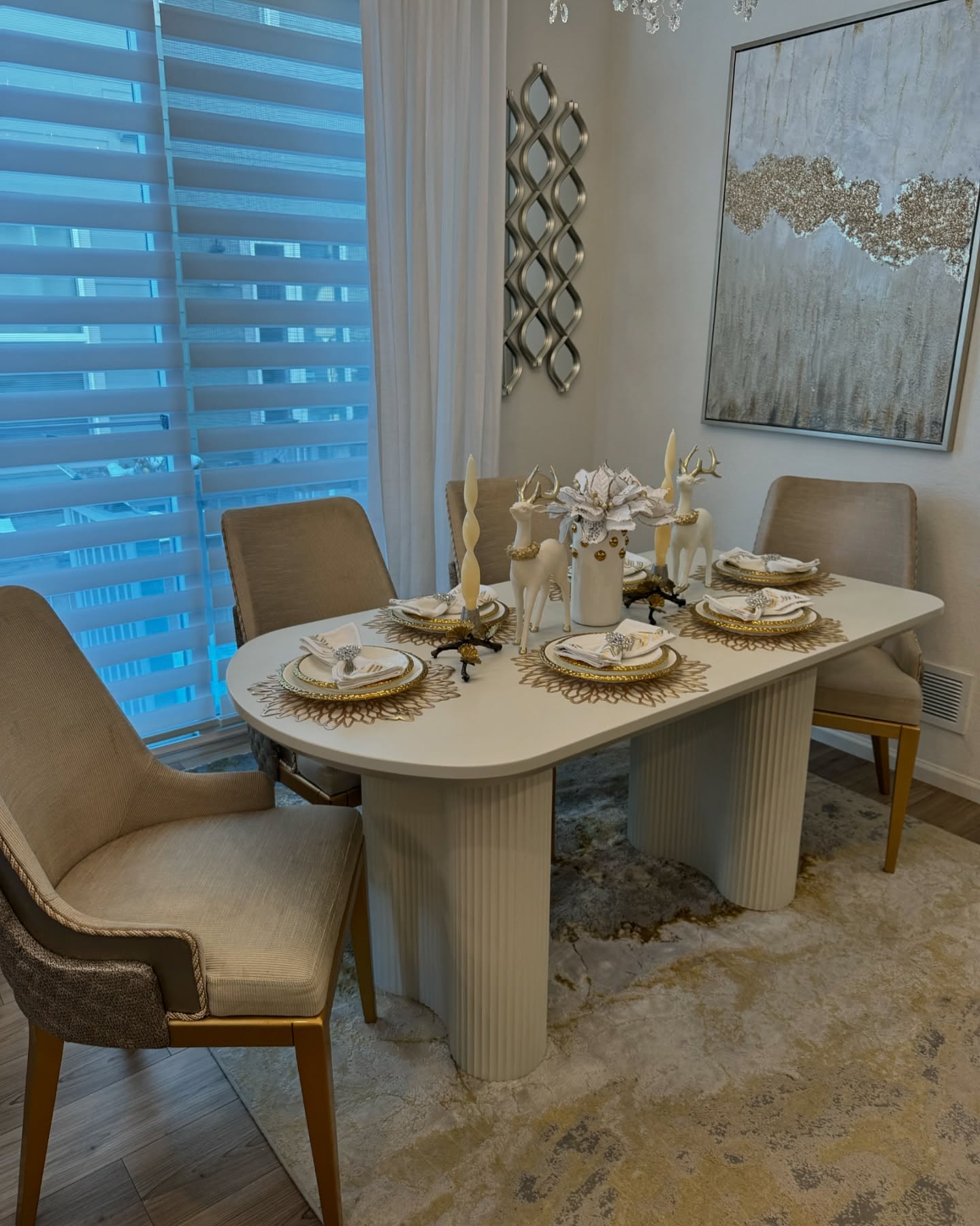 The World Of Home Decor Facebook ad
