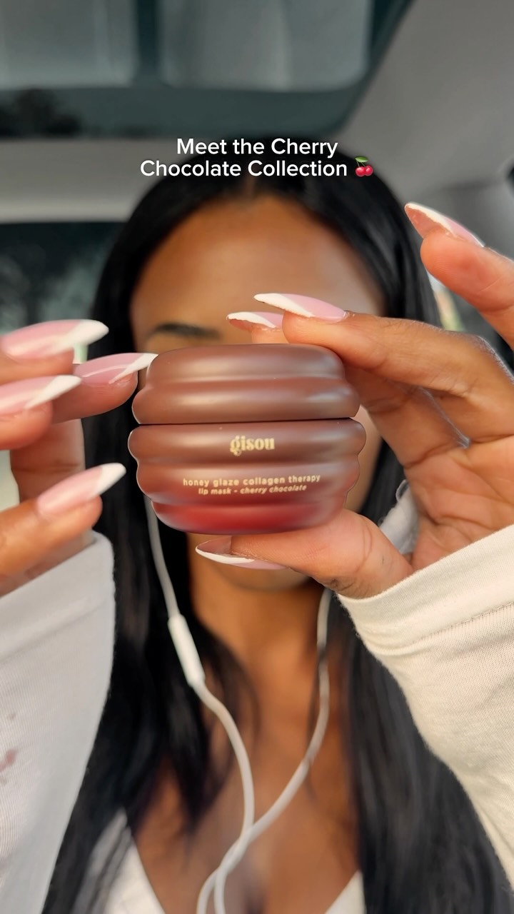 Gisou Facebook ad: A Cherry Chocolate fall with @tayloreraexo