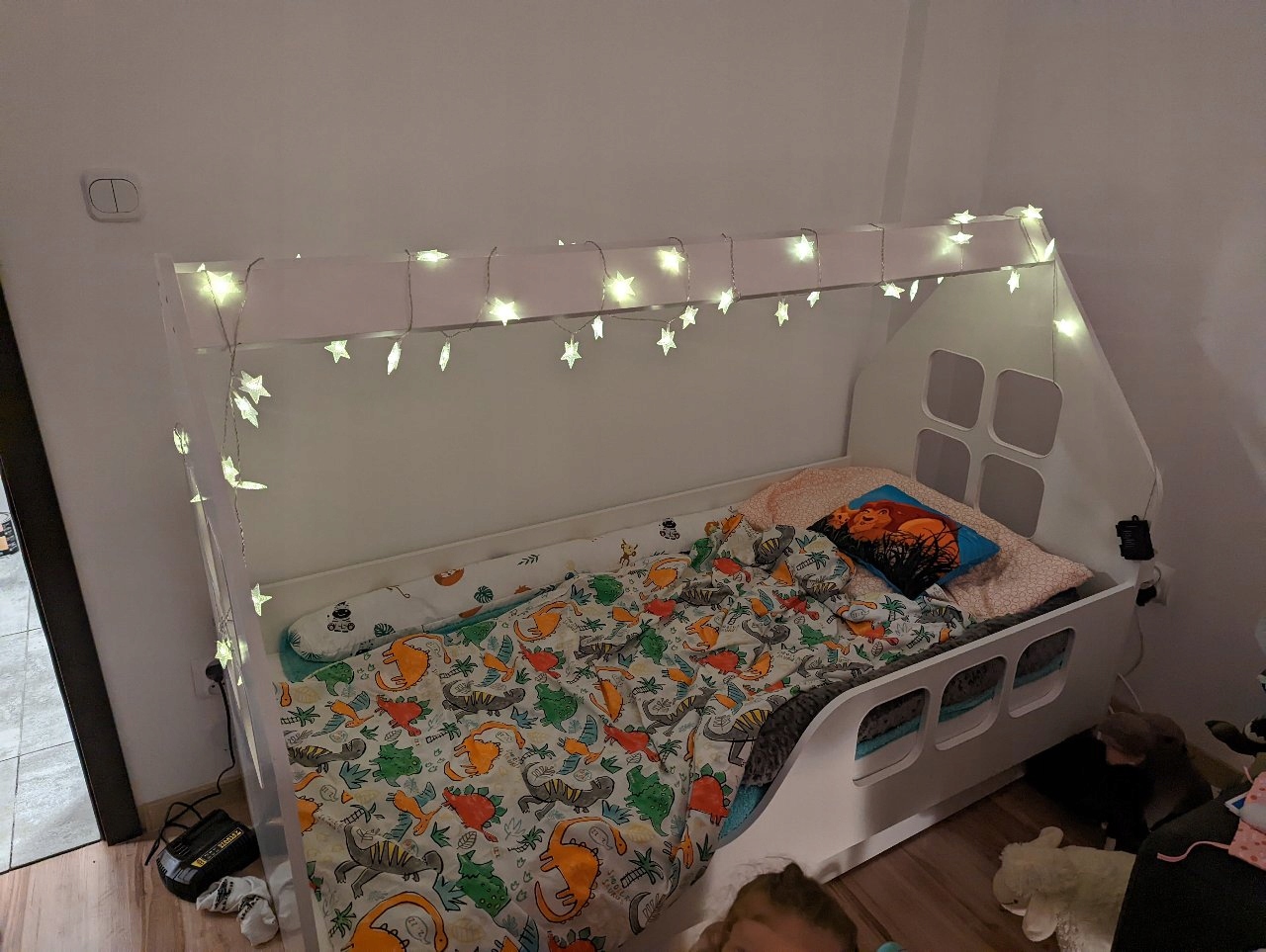 Lullaby Children's Bed - Producent Łóżek Dziecięcych Facebook ad: Mamo, tato. jeszcze tylko 5 minut!