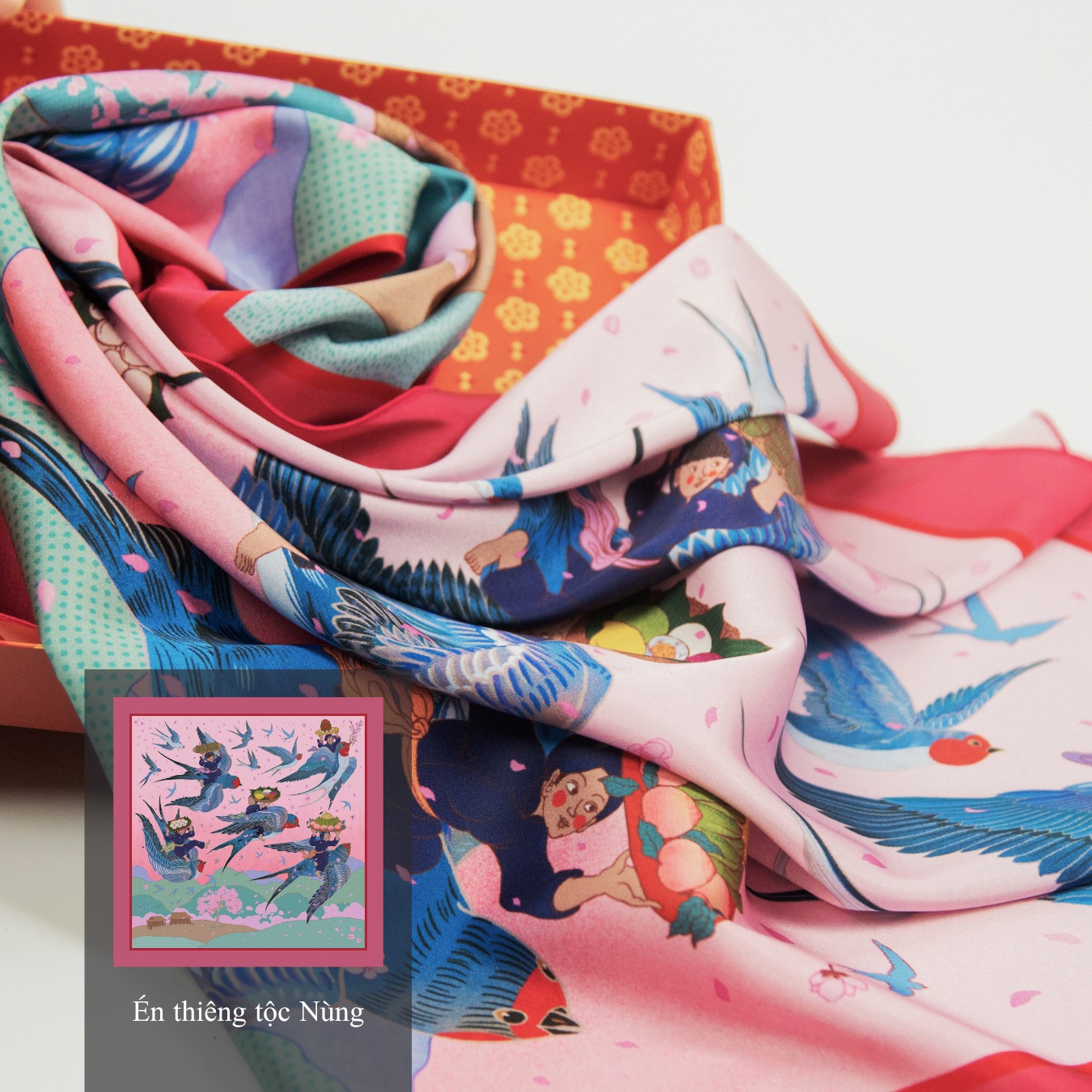 Folksight - Designer Scarves Facebook ad