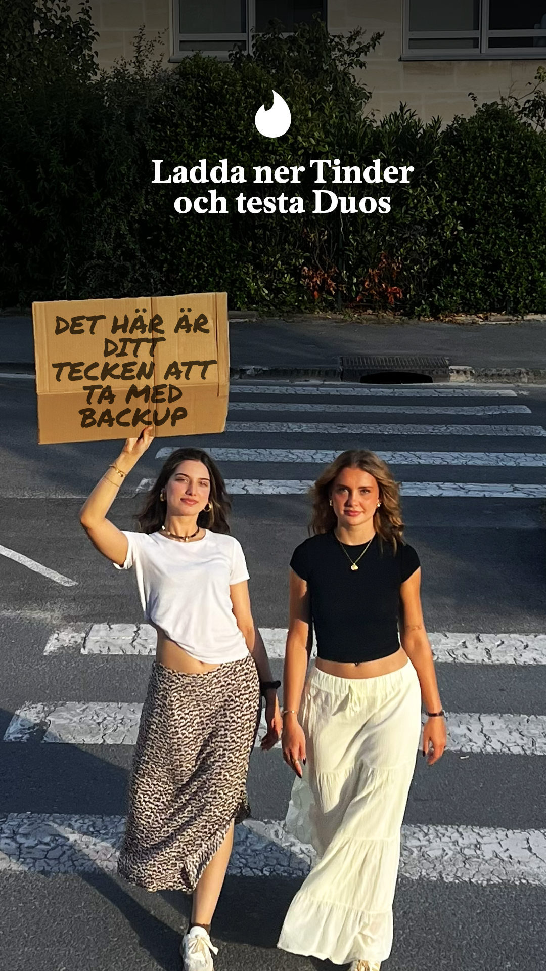 Tinder Facebook ad