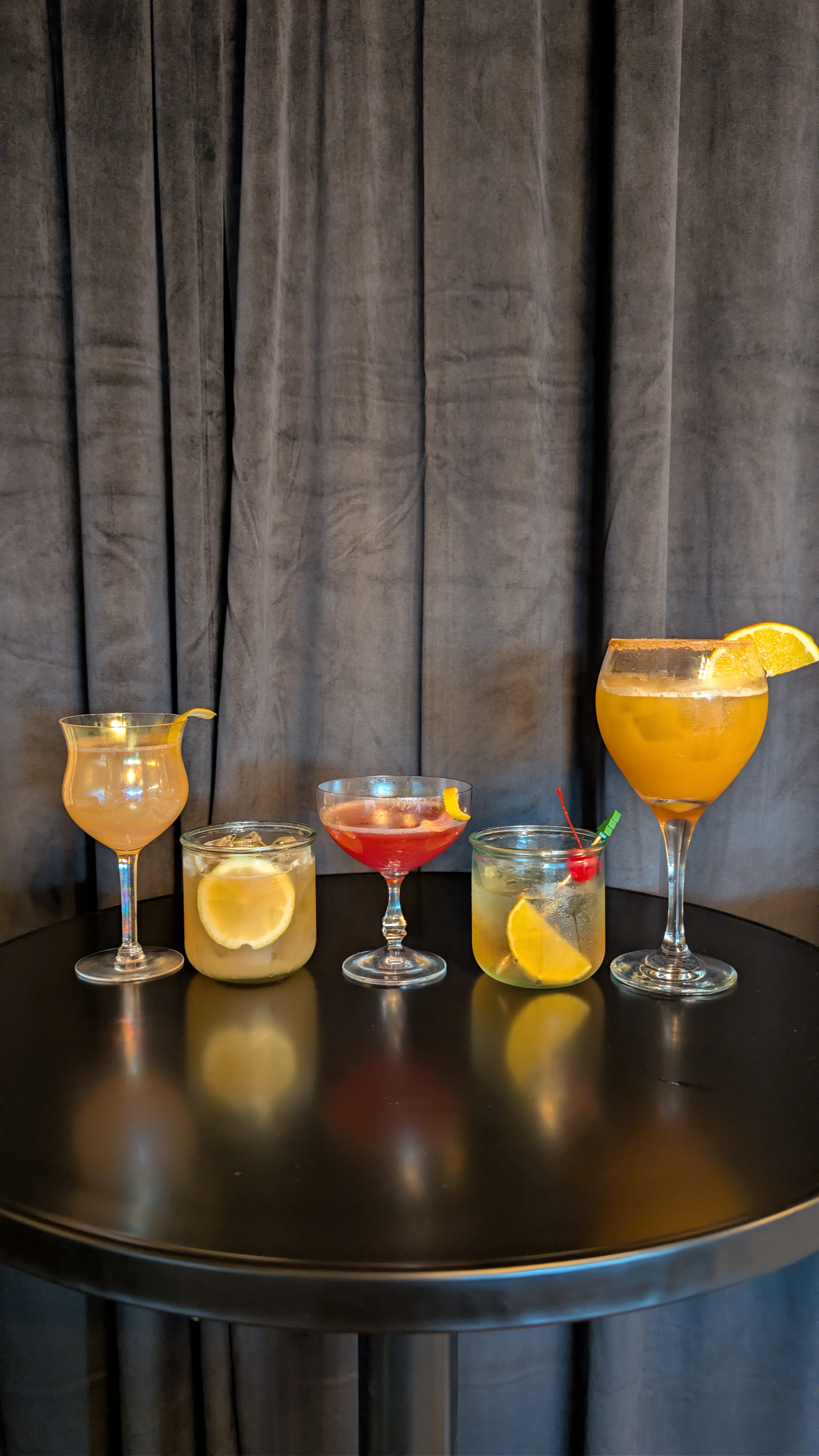 Daisy's NA Bar & Bottle Shop Facebook ad: Welcome! Daisy's is a non-alcoholic bar & bottle…