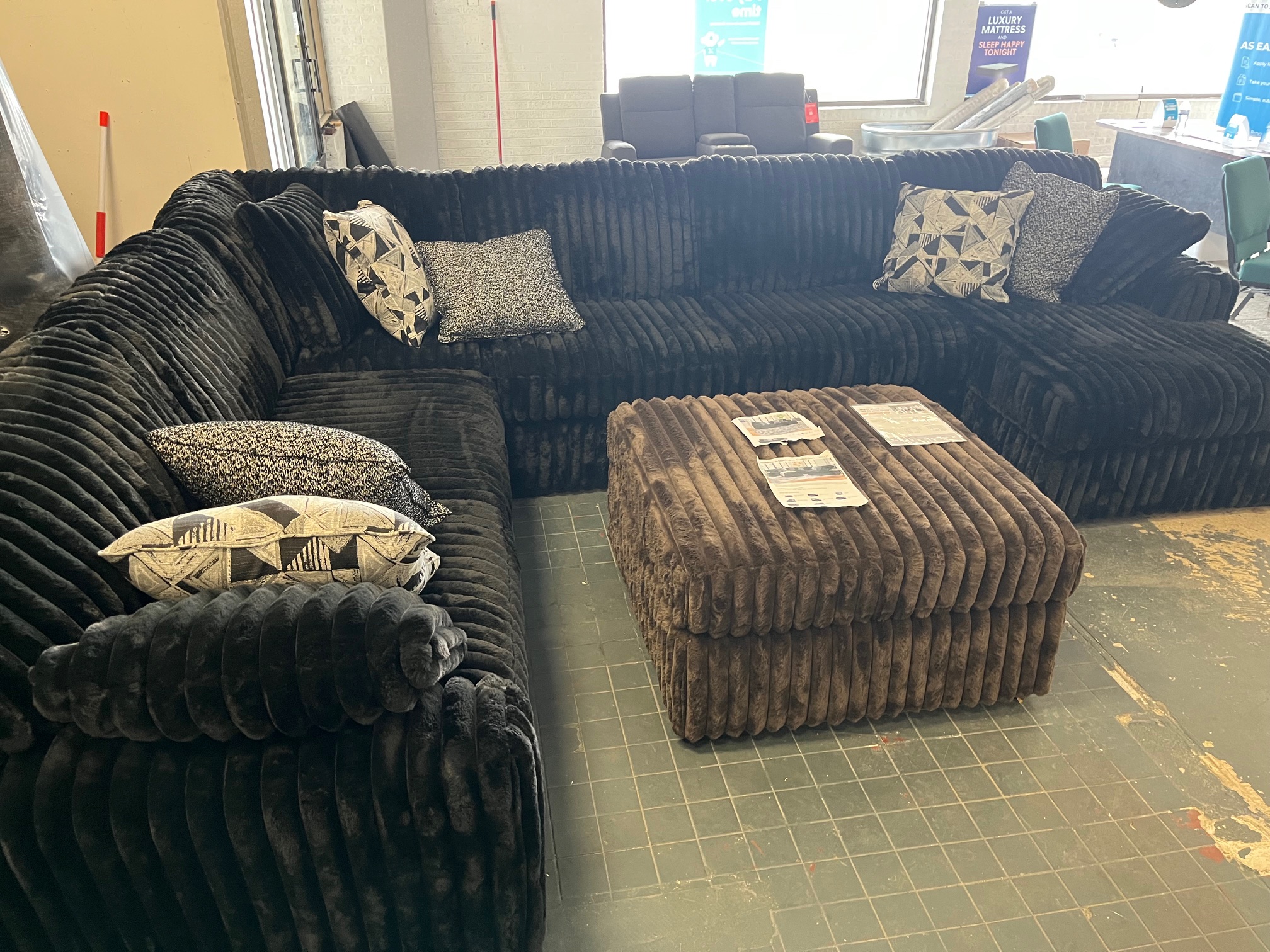 Theo's Mattress & Furniture Facebook ad: COLUMBUS FURNITURE SALE - EVERTHING MUST GO!