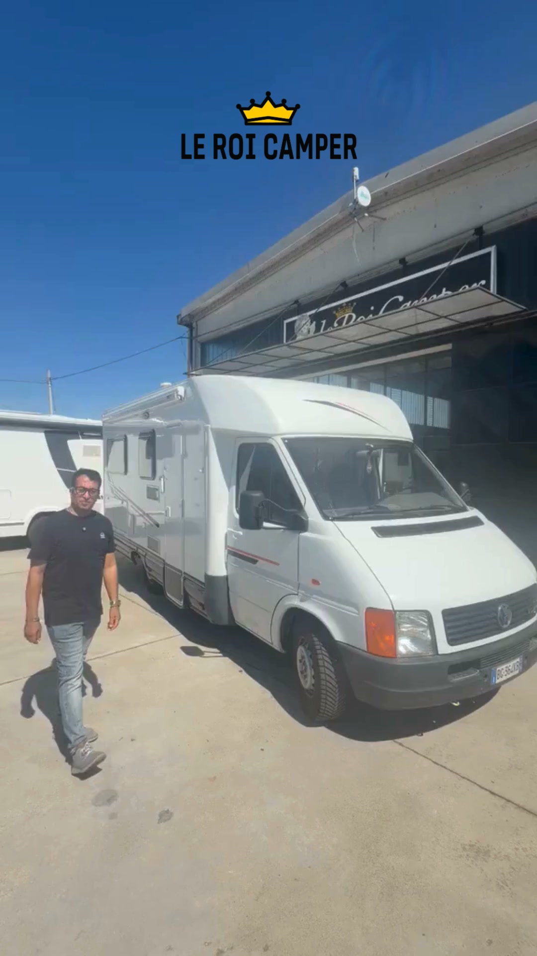 LE ROI Camper Facebook ad: Rimor Sailer 670