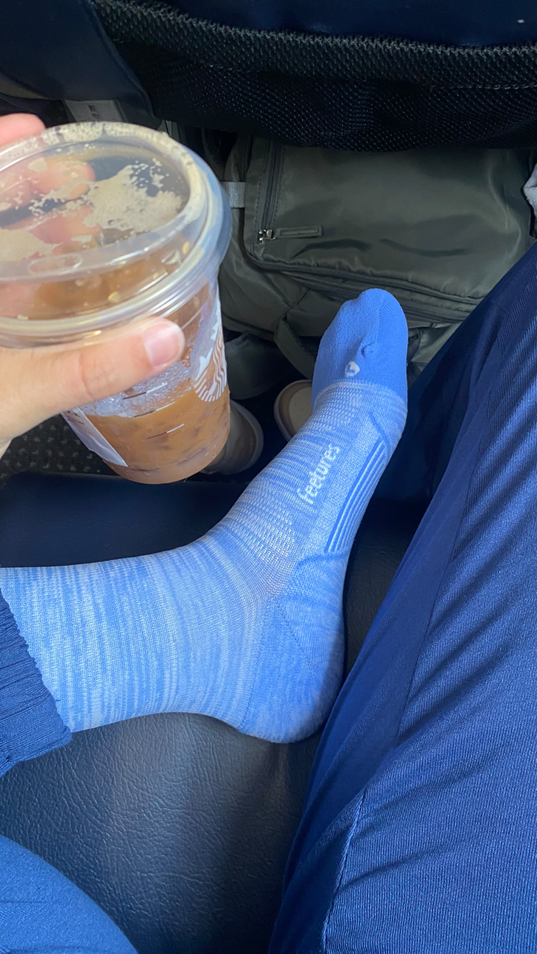 Feetures Facebook ad
