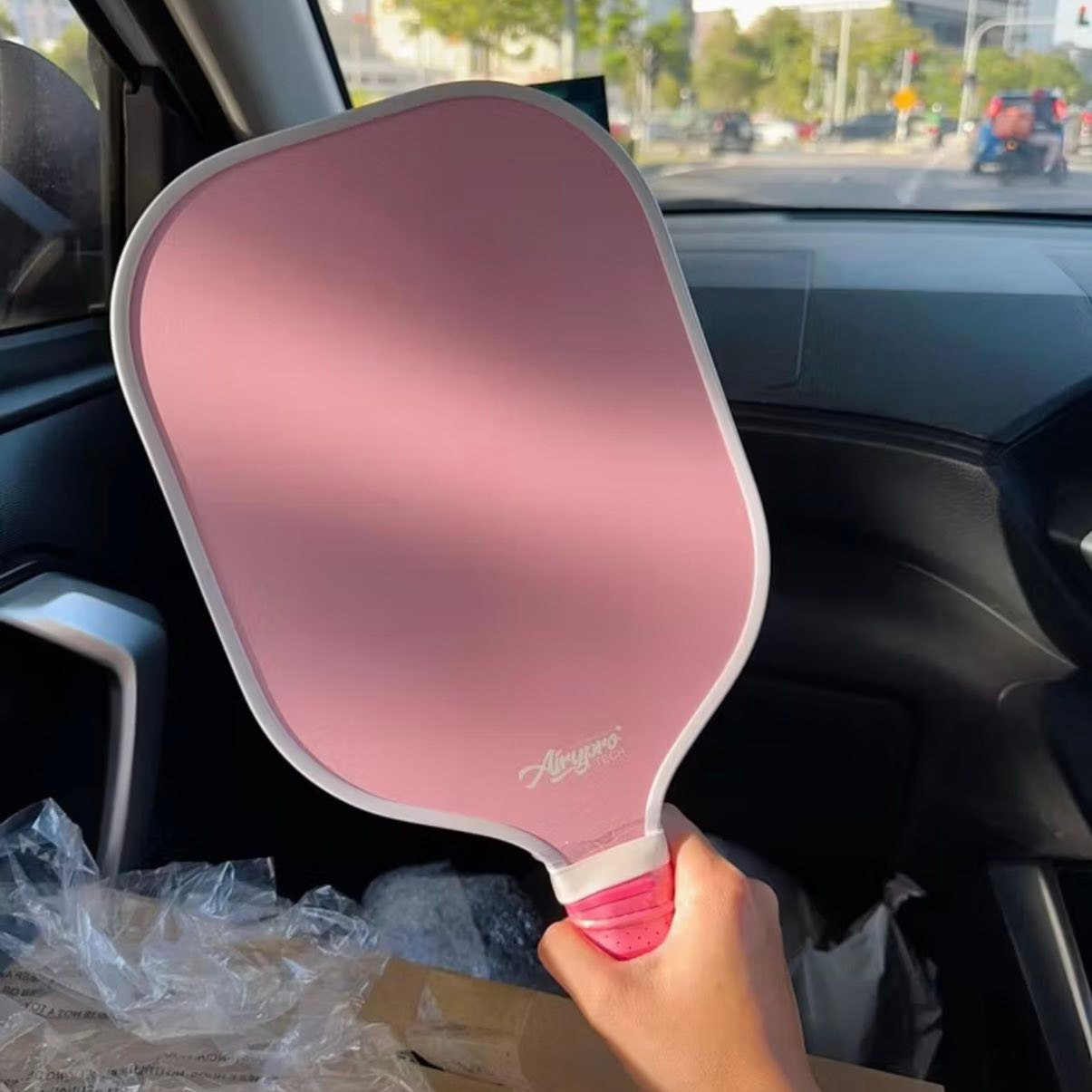 Troli Oyen Facebook ad: Main pickleball jangan asal boleh je beb!
